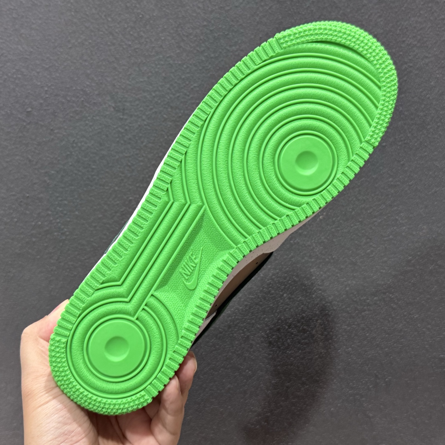 Nike Air Force 1'07 Low 空军低帮休闲板鞋 IU7613-100