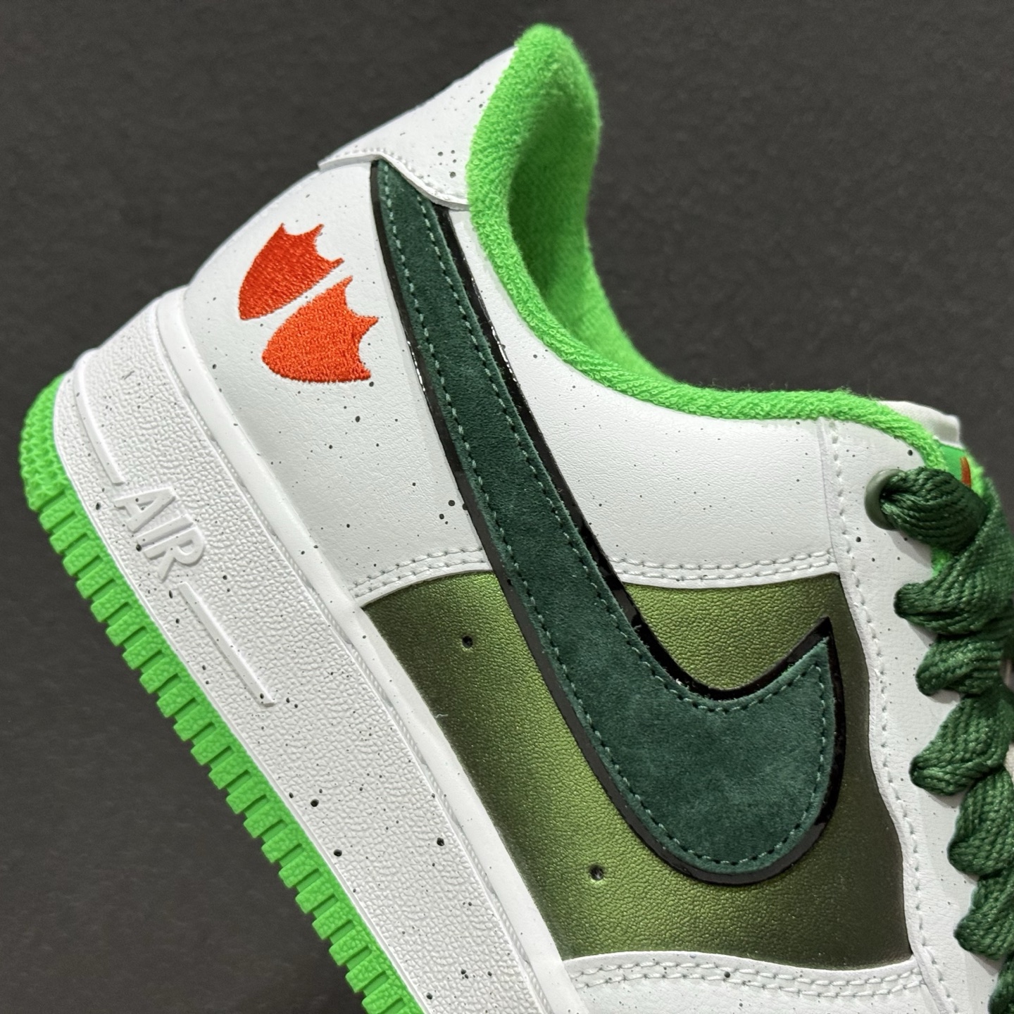 Nike Air Force 1'07 Low 空军低帮休闲板鞋 IU7613-100