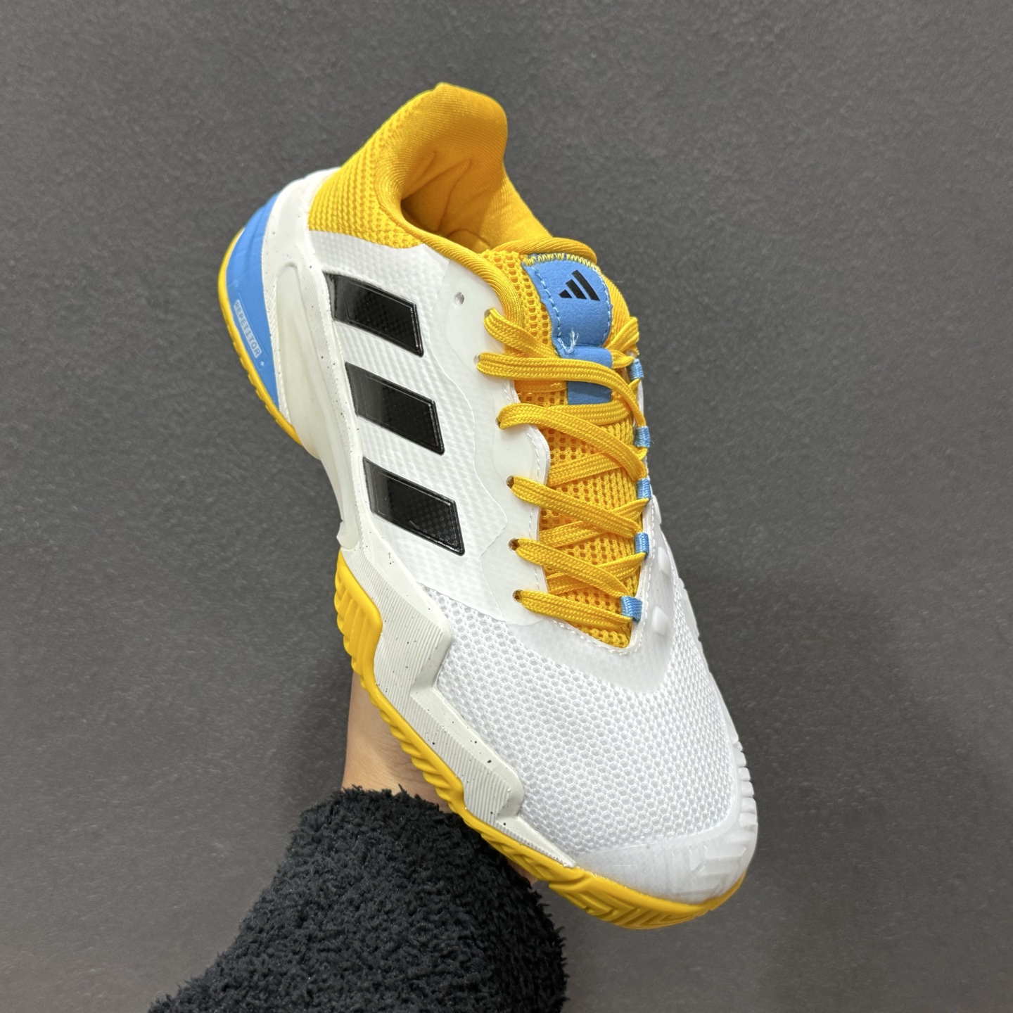 Adidas阿迪达斯男子网球鞋Barricade 13 M 这款ADIDBARRICADE 13网球运动鞋 IF0465-132 Adidas阿迪达斯男子网球鞋Barricade 13 M 这款ADIDBARRICADE 13网球运动鞋 IF0465-132