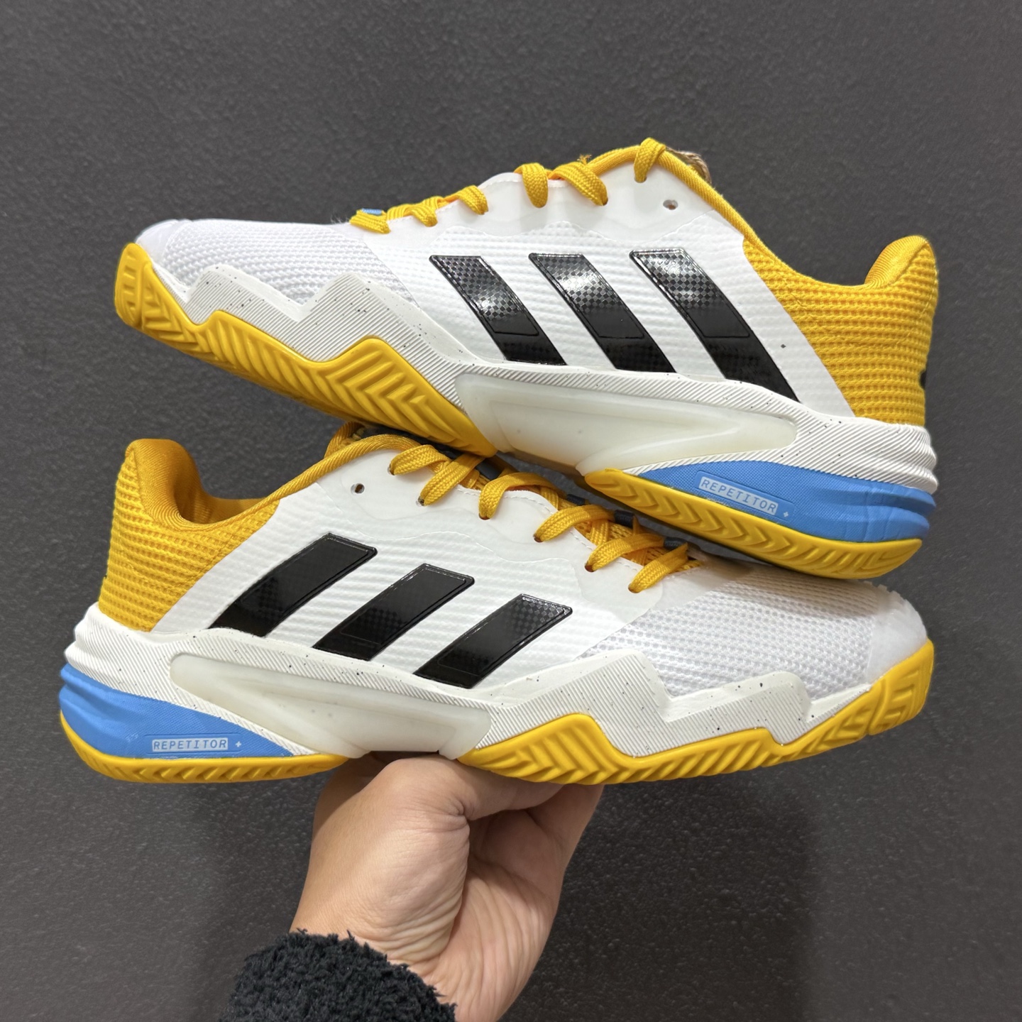 Adidas阿迪达斯男子网球鞋Barricade 13 M 这款ADIDBARRICADE 13网球运动鞋 IF0465-132 Adidas阿迪达斯男子网球鞋Barricade 13 M 这款ADIDBARRICADE 13网球运动鞋 IF0465-132