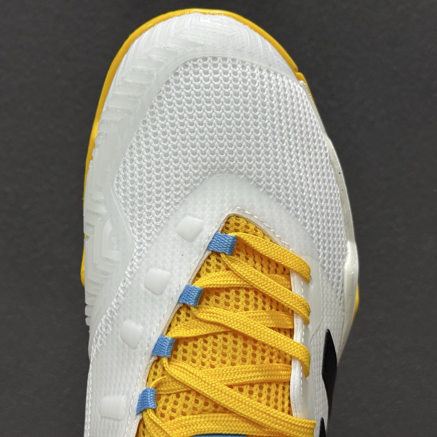 Adidas阿迪达斯男子网球鞋Barricade 13 M 这款ADIDBARRICADE 13网球运动鞋 IF0465-132 Adidas阿迪达斯男子网球鞋Barricade 13 M 这款ADIDBARRICADE 13网球运动鞋 IF0465-132