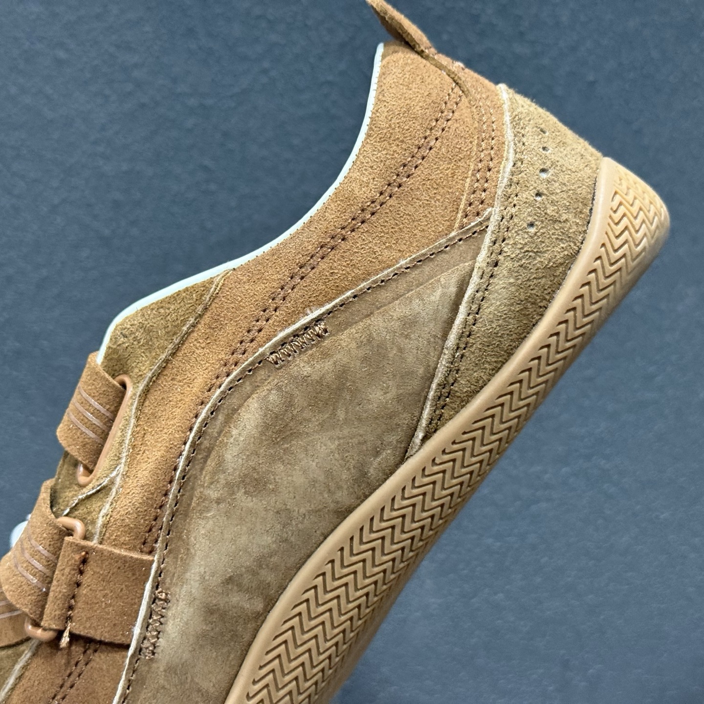 AD 阿迪 Urban Reverie 绑带 复古休闲鞋 KJ4034-126 AD 阿迪 Urban Reverie 绑带 复古休闲鞋 KJ4034-126