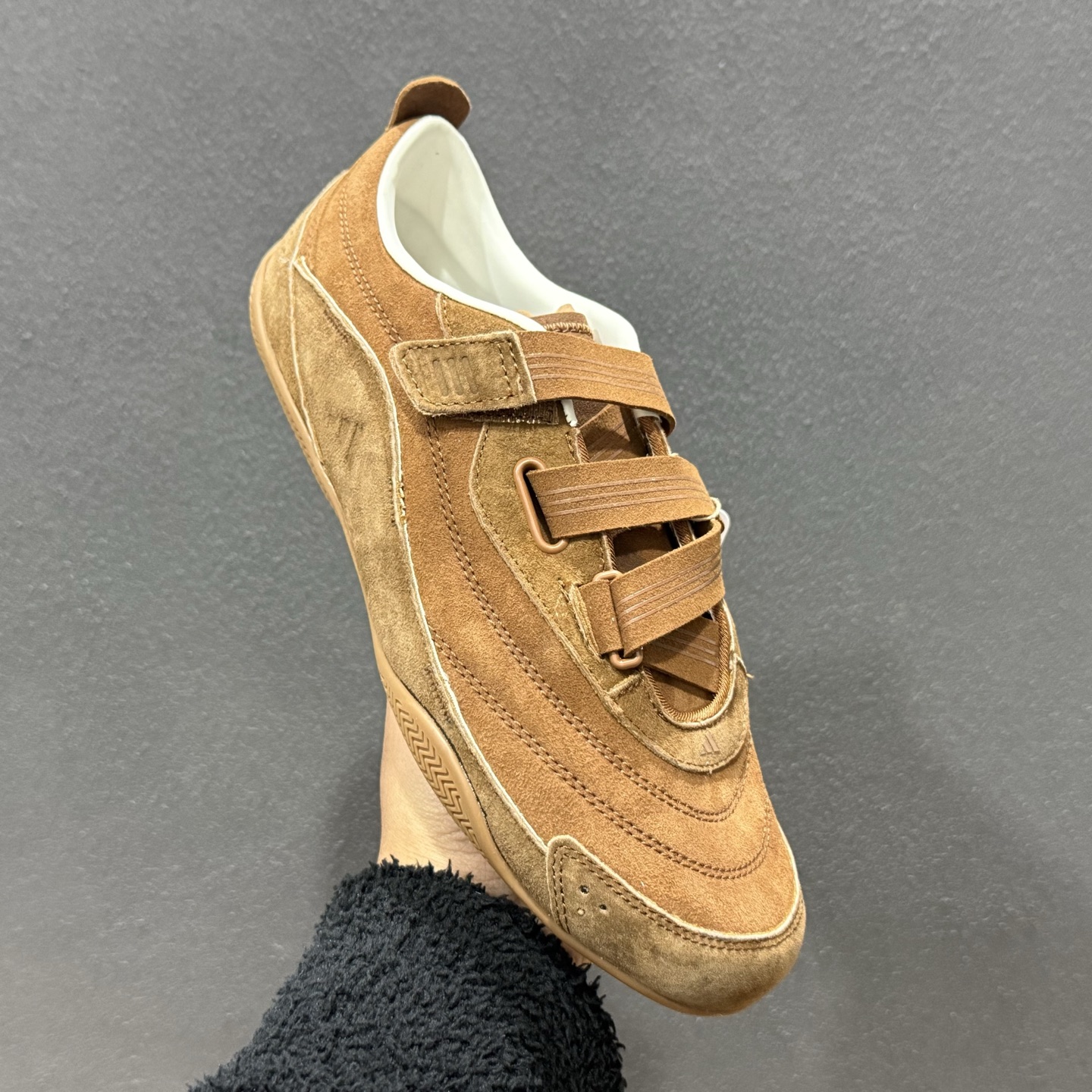 AD 阿迪 Urban Reverie 绑带 复古休闲鞋 KJ4034-126 AD 阿迪 Urban Reverie 绑带 复古休闲鞋 KJ4034-126