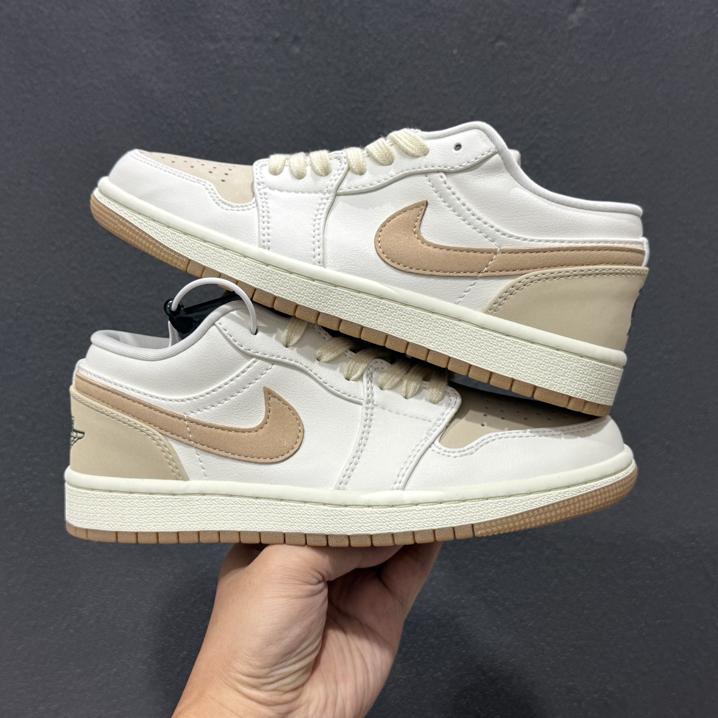 Nike AIR JORDAN 1 LOW IB8855-121