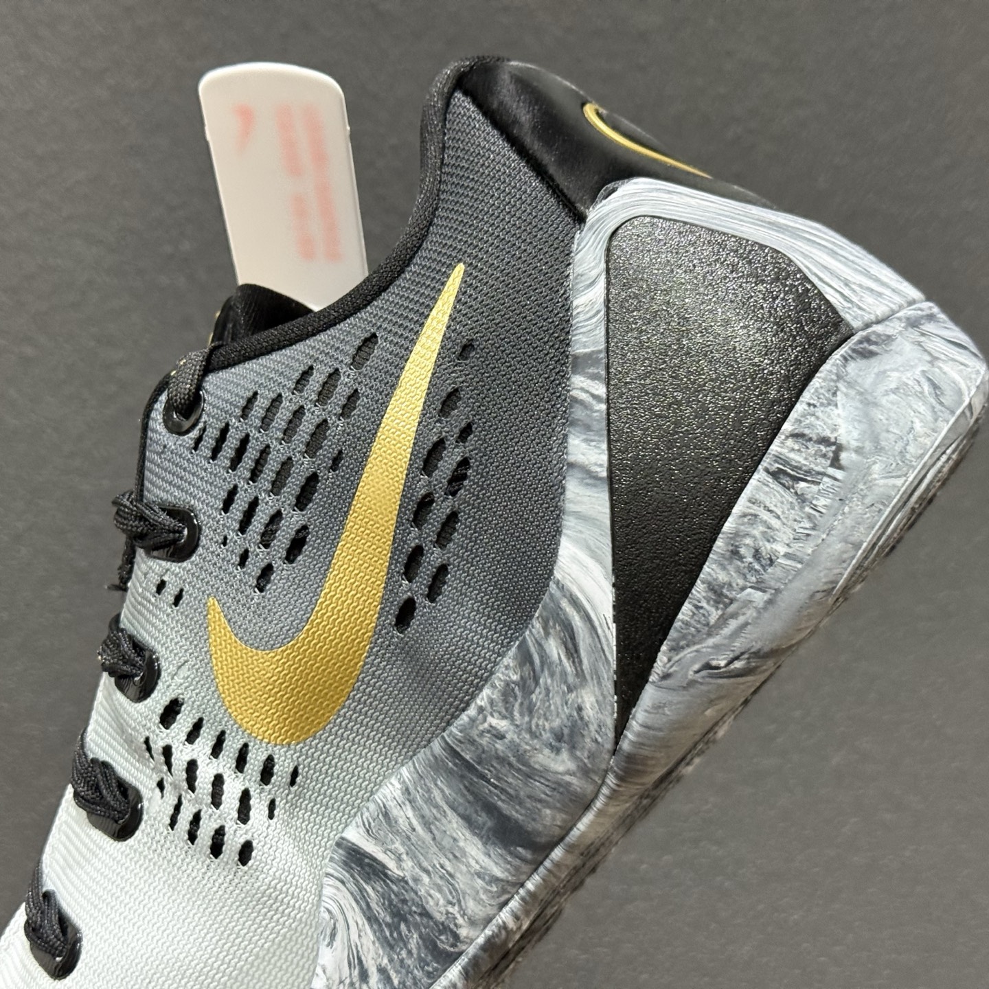 NK Kobe 9 Low Protro EM ”Mambacita” 灭世纯原 科比9代 GiGi黑白 FZ7333-002