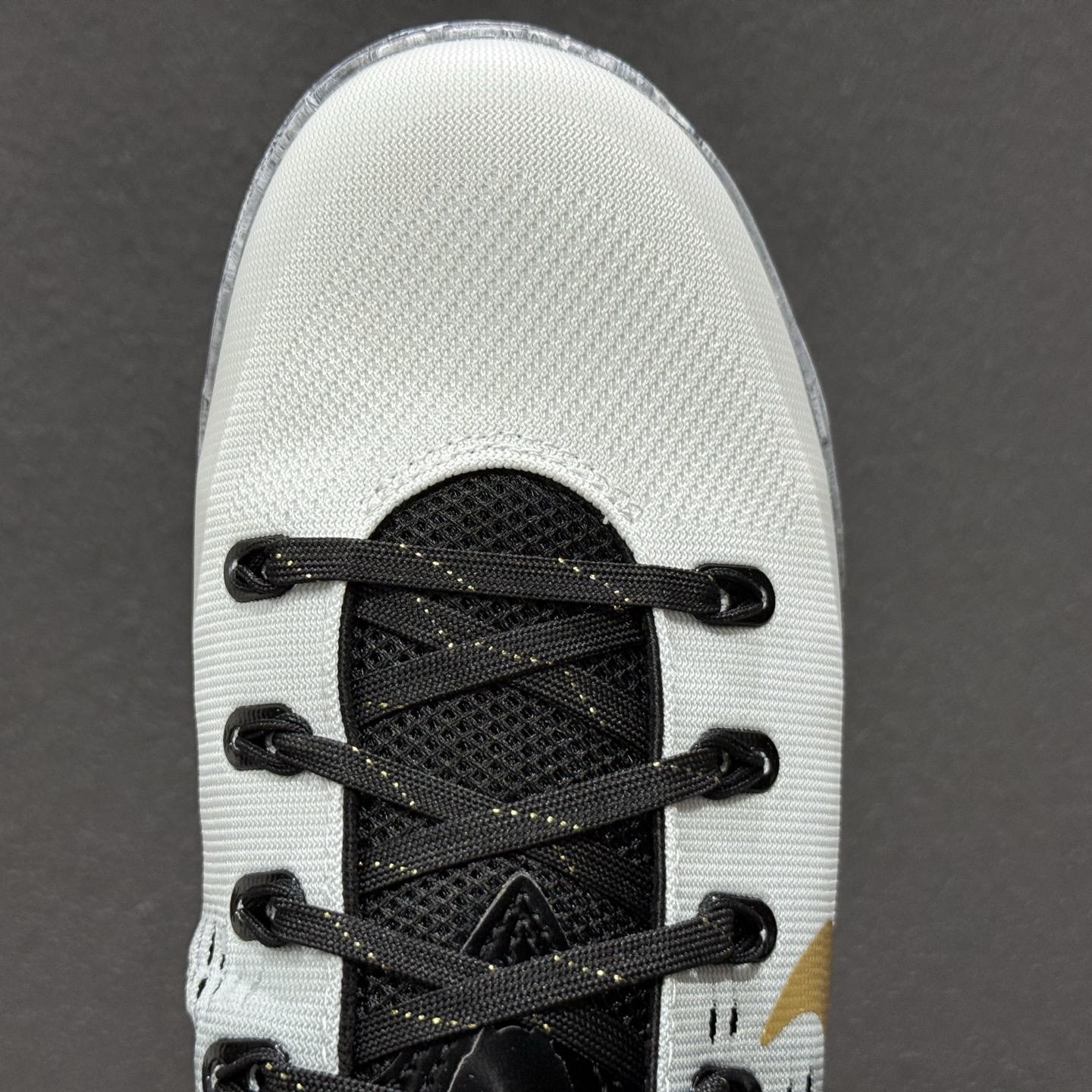 NK Kobe 9 Low Protro EM ”Mambacita” 灭世纯原 科比9代 GiGi黑白 FZ7333-002