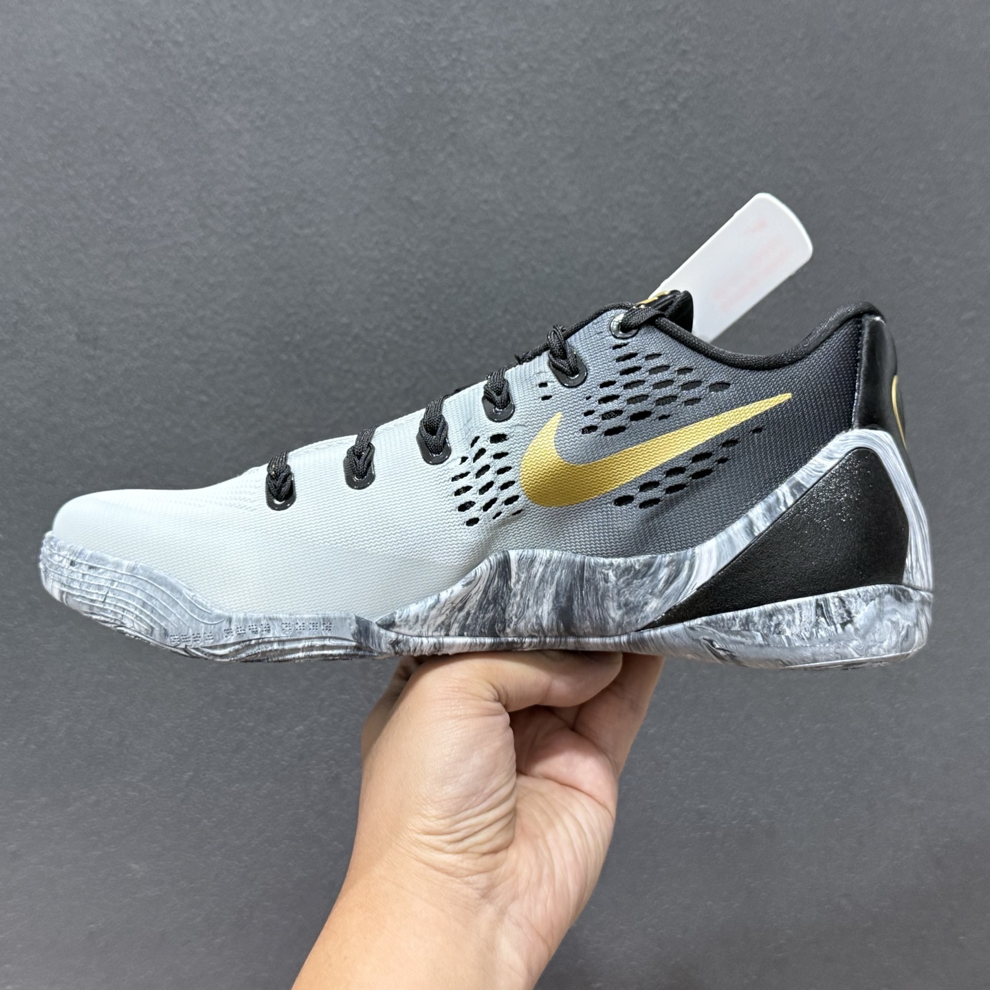 NK Kobe 9 Low Protro EM ”Mambacita” 灭世纯原 科比9代 GiGi黑白 FZ7333-002