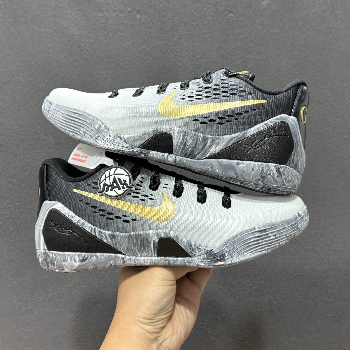 NK Kobe 9 Low Protro EM ”Mambacita” 灭世纯原 科比9代 GiGi黑白 FZ7333-002