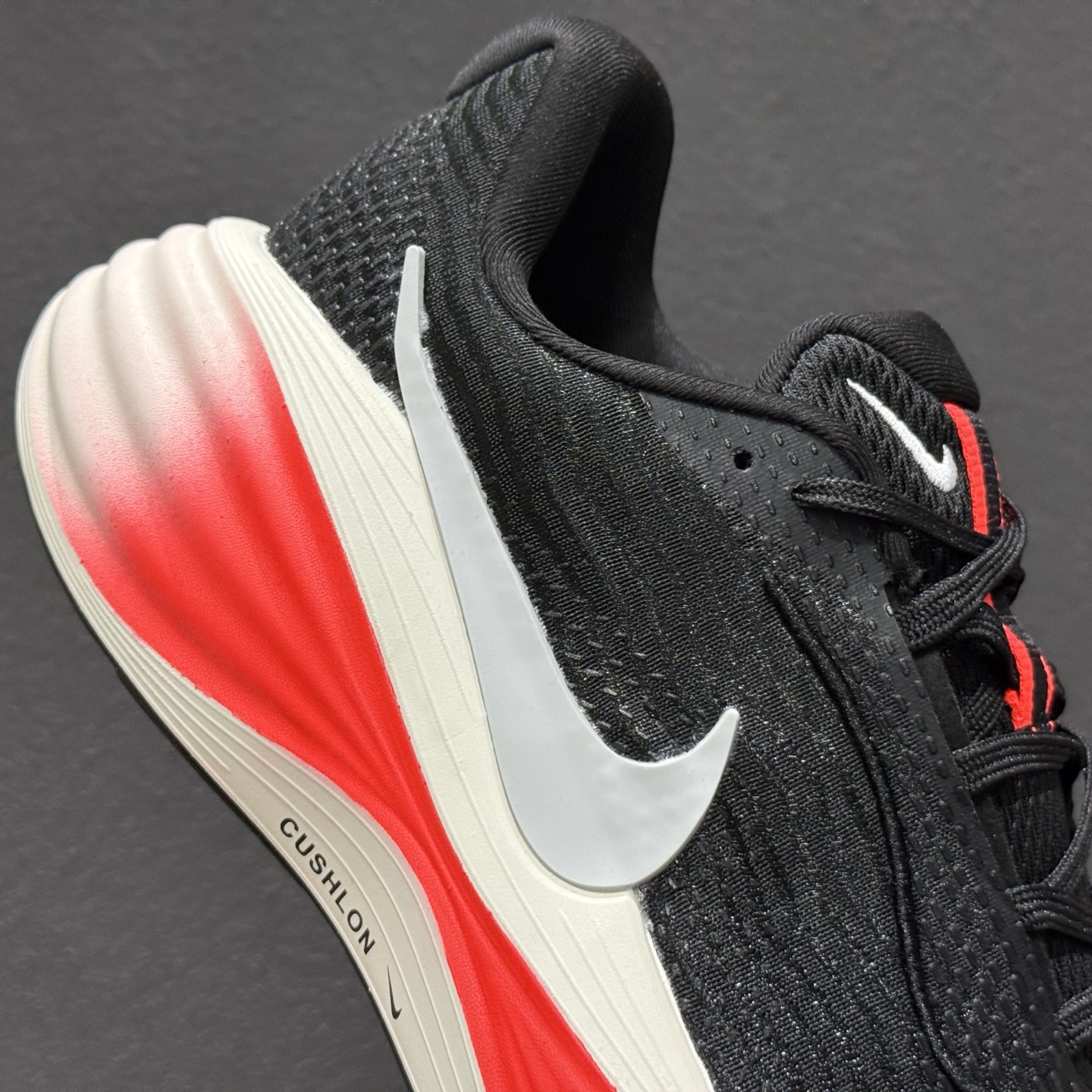 Nike Zoom VOMERO 耐克 舒适减震防滑 低帮跑步鞋 YC2661-003 Nike Zoom VOMERO 耐克 舒适减震防滑 低帮跑步鞋 YC2661-003