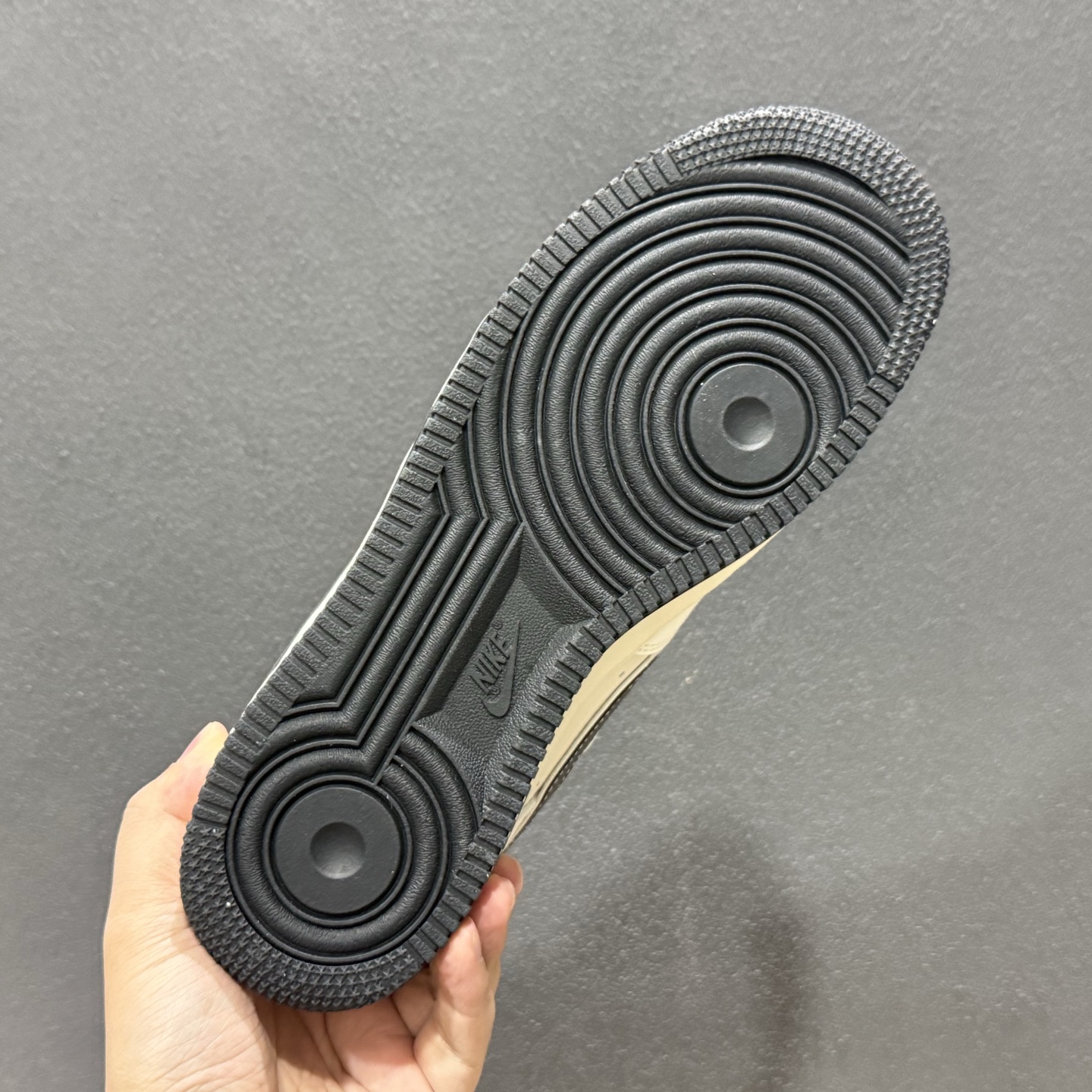 NIke Air Force 1 '07 Low “NIKE-米黑满天星”空军一号 低帮 运动鞋 DD1982-327