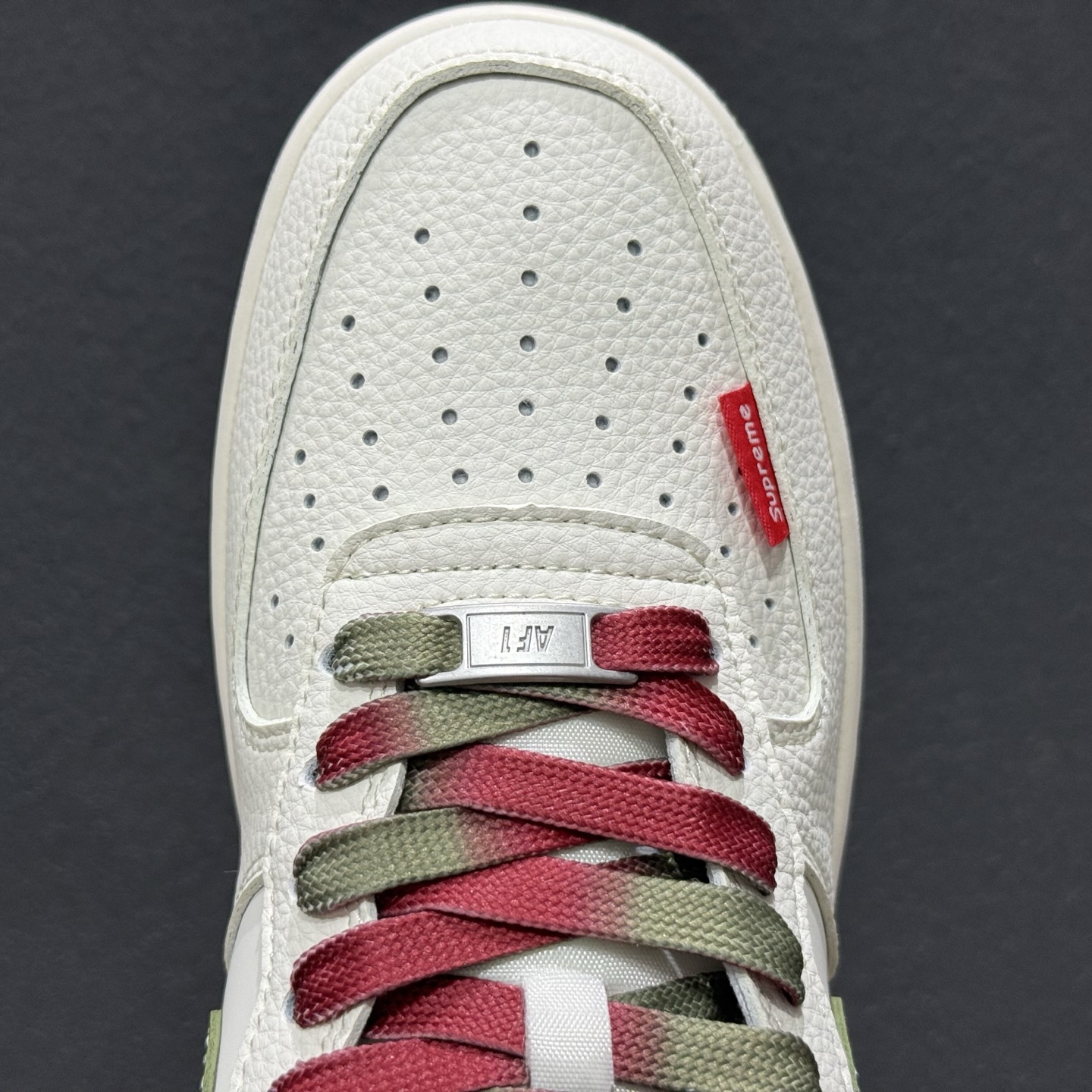 Nike Air Force 1 '07 Low “Supreme联名——米红织标绿勾”空军一号 低帮 运动鞋 QW5606-273