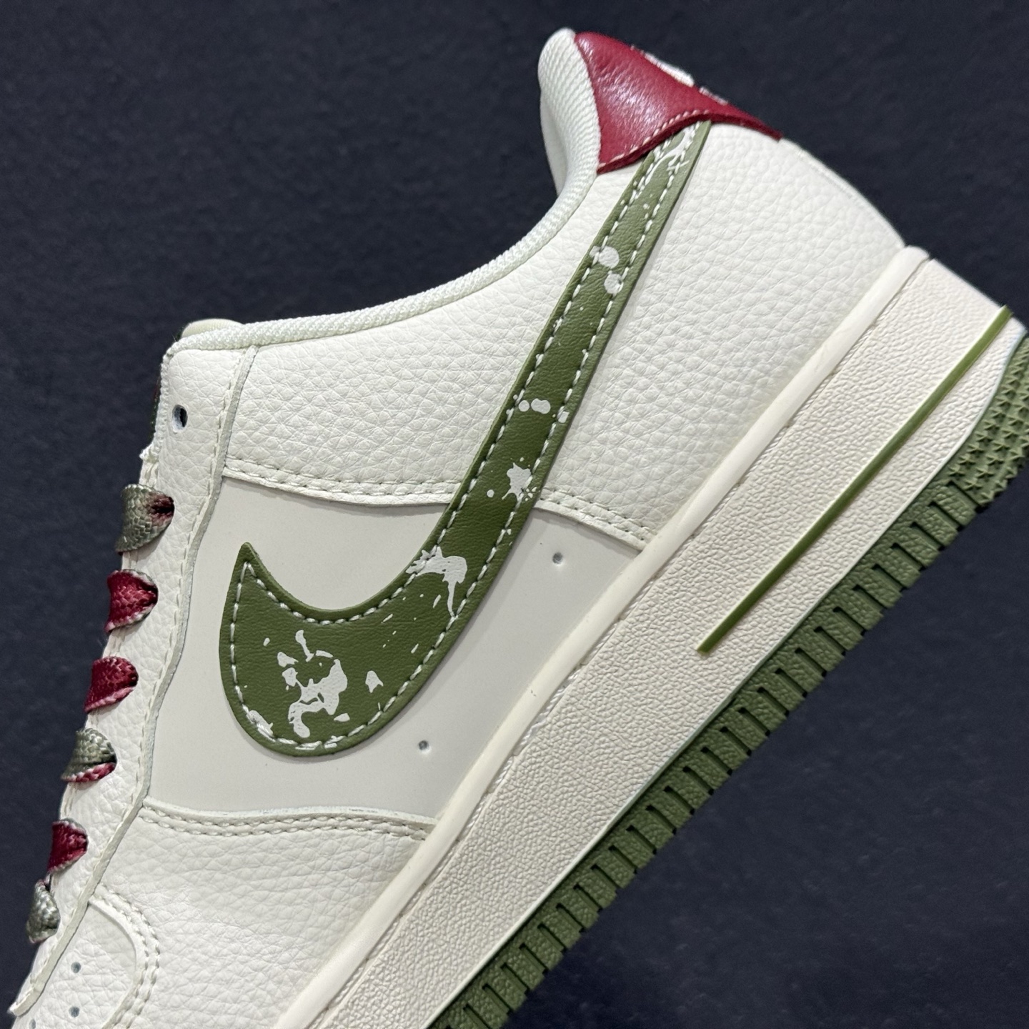 Nike Air Force 1 '07 Low “Supreme联名——米红织标绿勾”空军一号 低帮 运动鞋 QW5606-273