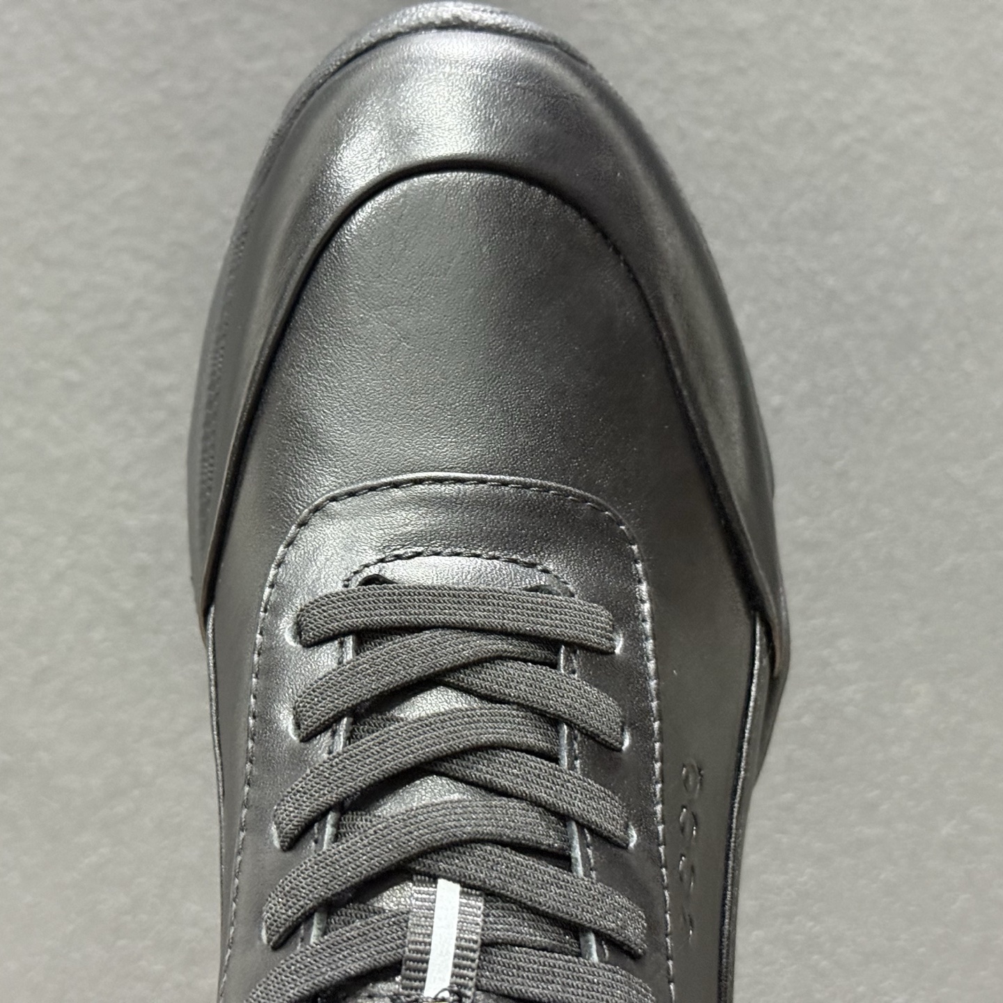 ECCO爱步运动鞋男透气轻便防滑缓震牛皮跑鞋健步BIOMC系列全新品质 ECCO爱步运动鞋男透气轻便防滑缓震牛皮跑鞋健步BIOMC系列全新品质