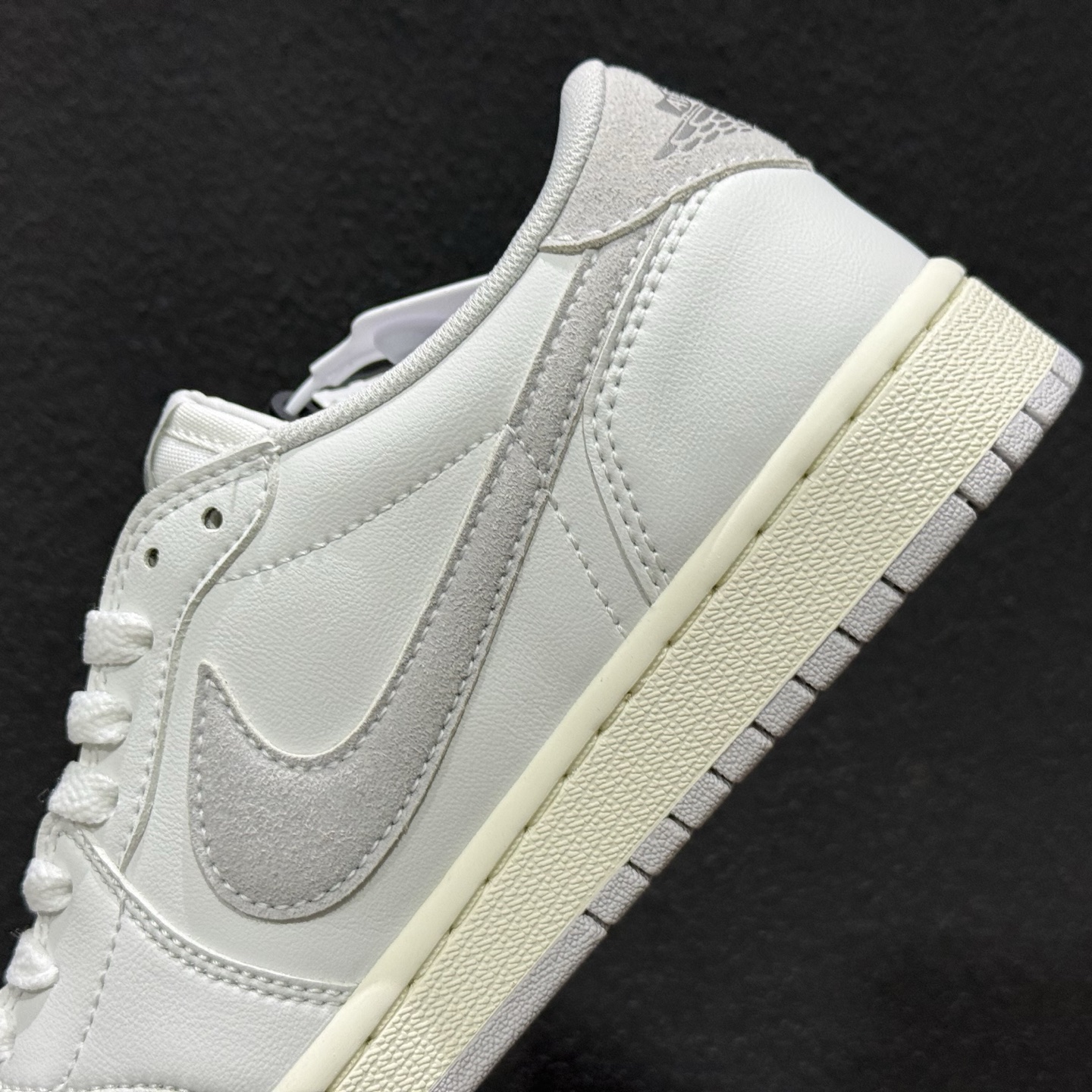 Air Jordan 1 Low OG”Obsidian” AJ1乔1低帮文化篮球鞋 B9933-100