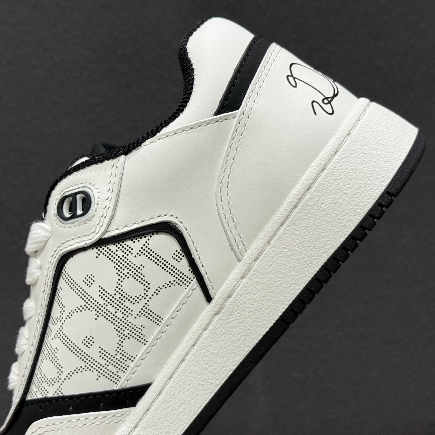 新配色出货 Dior迪奥B27系列市面顶级版本出货