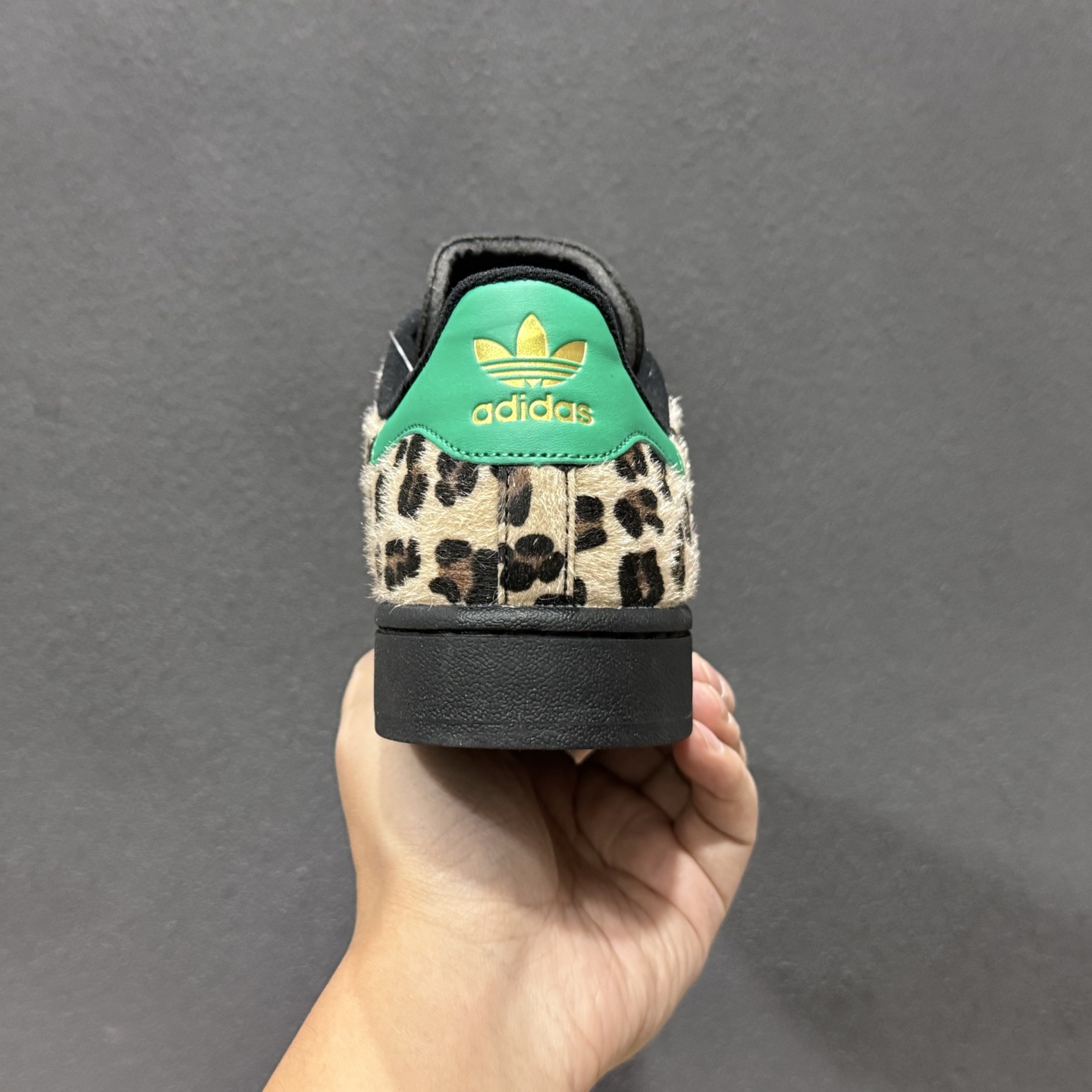 新款出货 原装 AD AD Originals Superstar贝壳头 JP8165-21 新款出货 原装 AD AD Originals Superstar贝壳头 JP8165-21