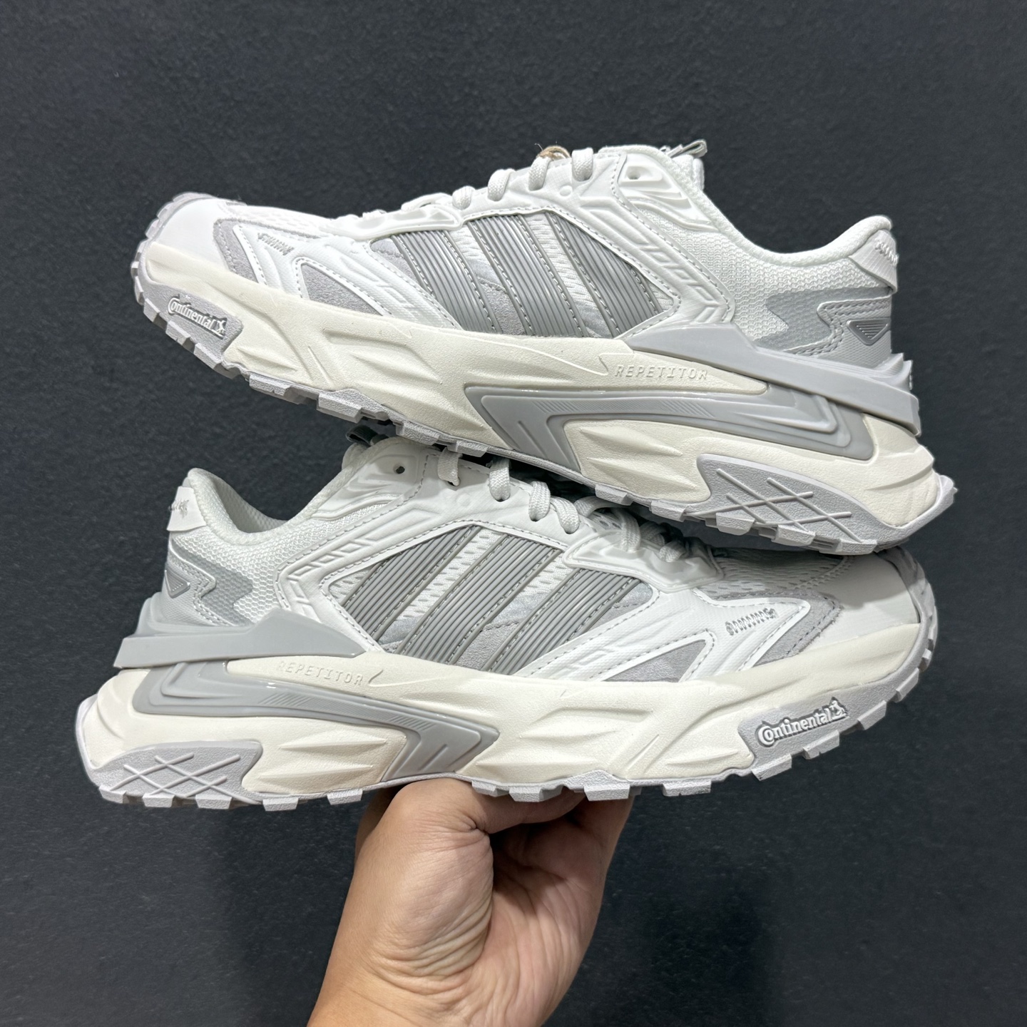 XS版AdidXLG StoEdge 阿迪复古透气休闲老爹鞋 JQ4083-219