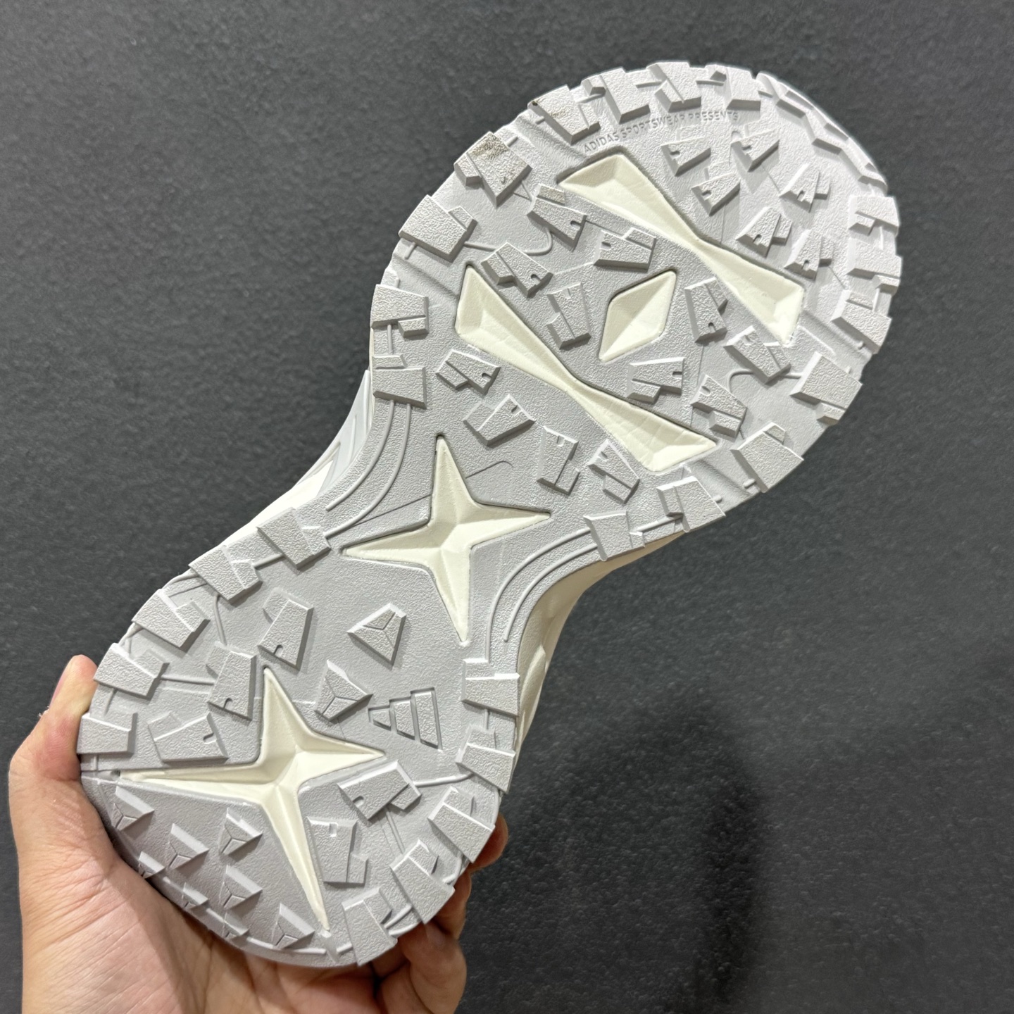 XS版AdidXLG StoEdge 阿迪复古透气休闲老爹鞋 JQ4083-219