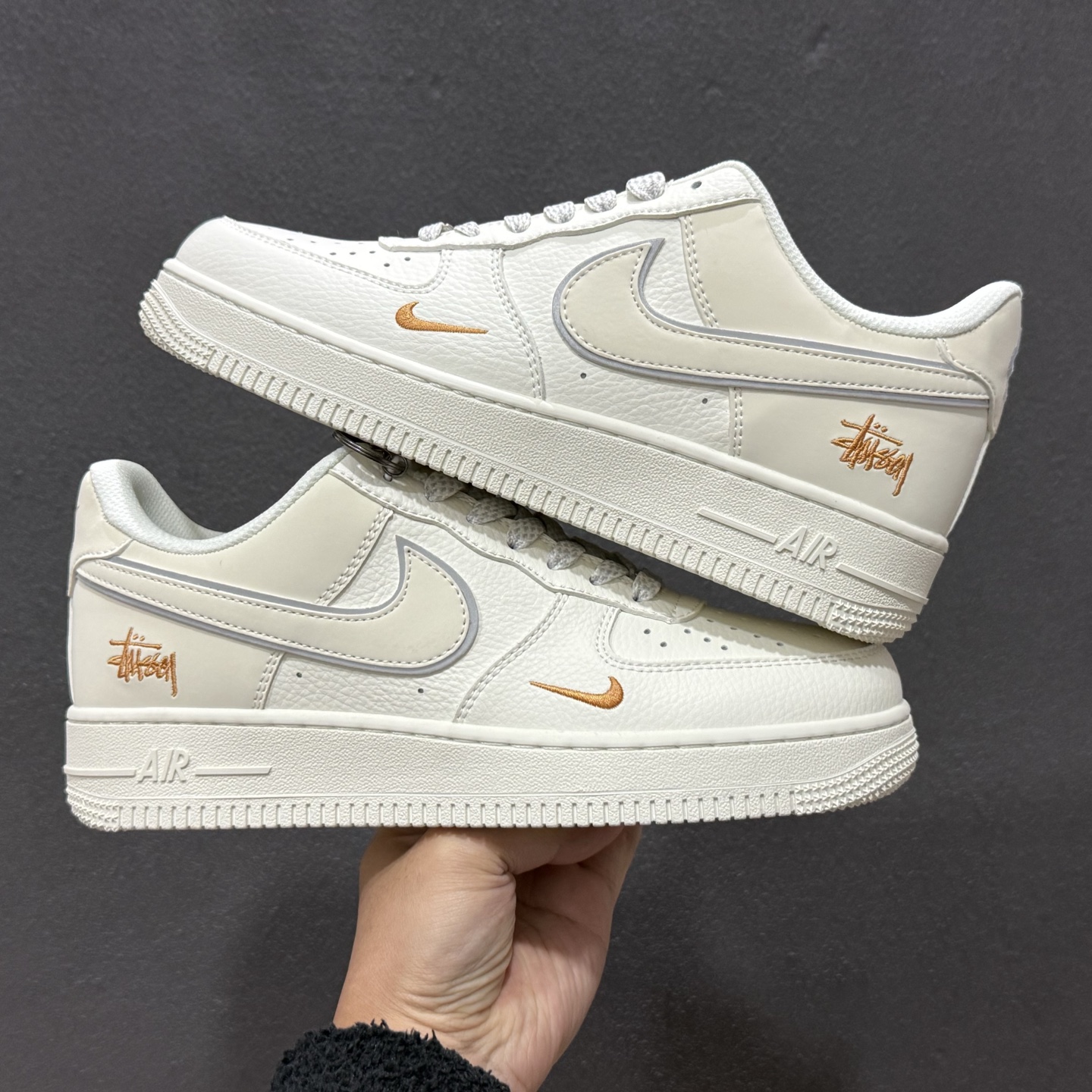 NIke Air Force 1 ‘07 Low 联名款 空军一号低帮 运动鞋 休闲鞋 CS5288-058 NIke Air Force 1 ‘07 Low 联名款 空军一号低帮 运动鞋 休闲鞋 CS5288-058