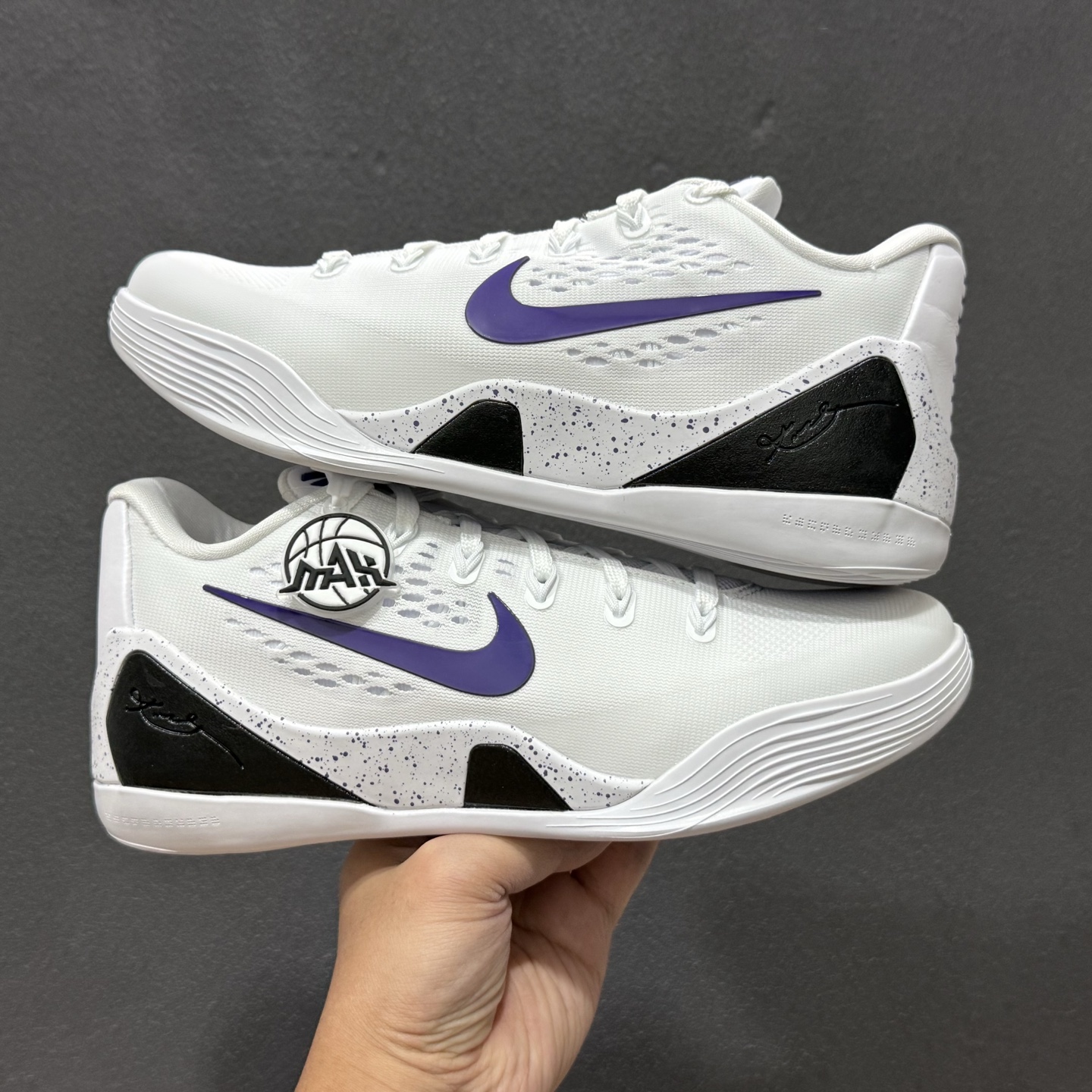 纯原 NK Kobe 9 科比9 科九 实战篮球鞋 IH1401-100