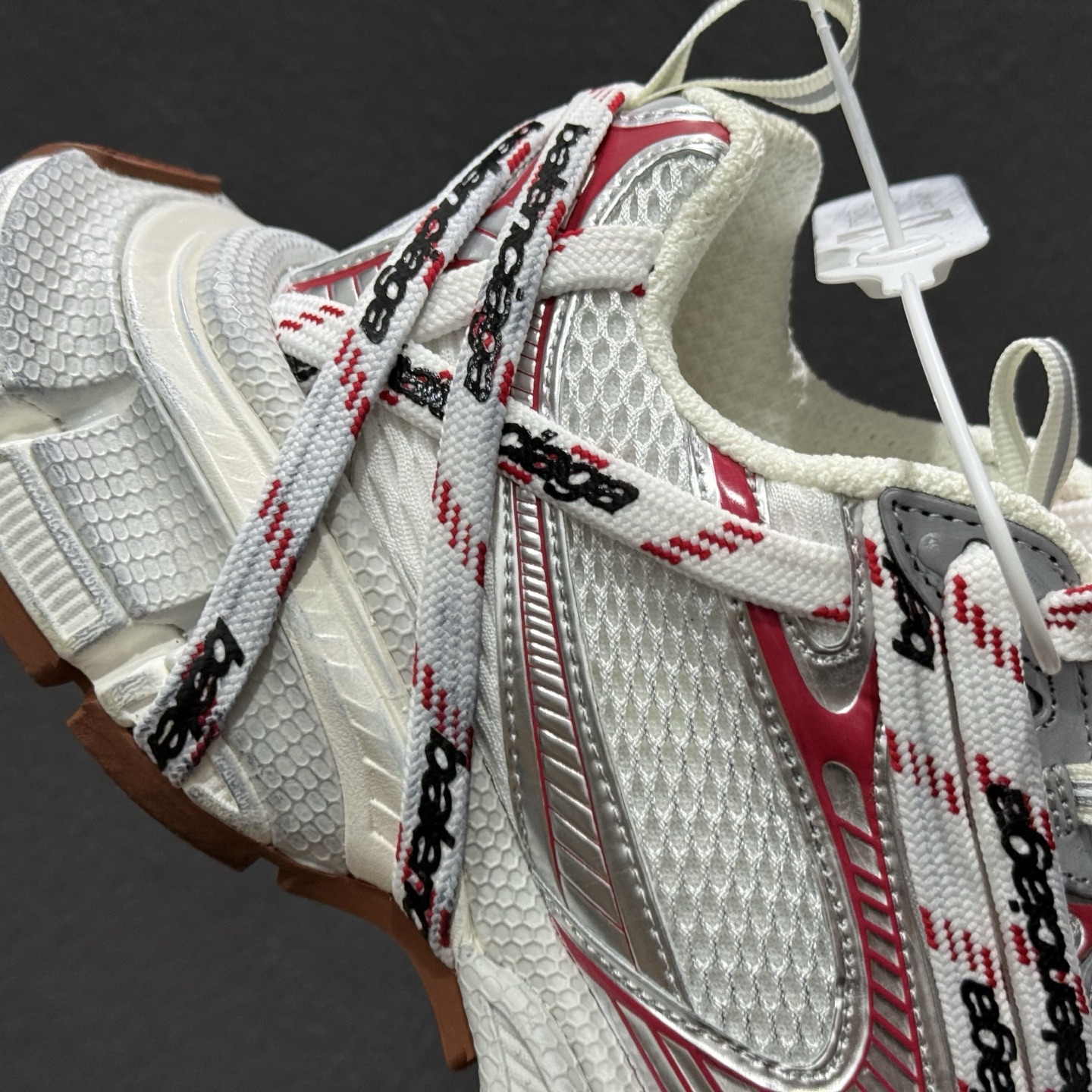 巴黎世家 工厂优势放货，欢迎合作 巴黎10代3XL 蕾丝边蝴蝶结米白色