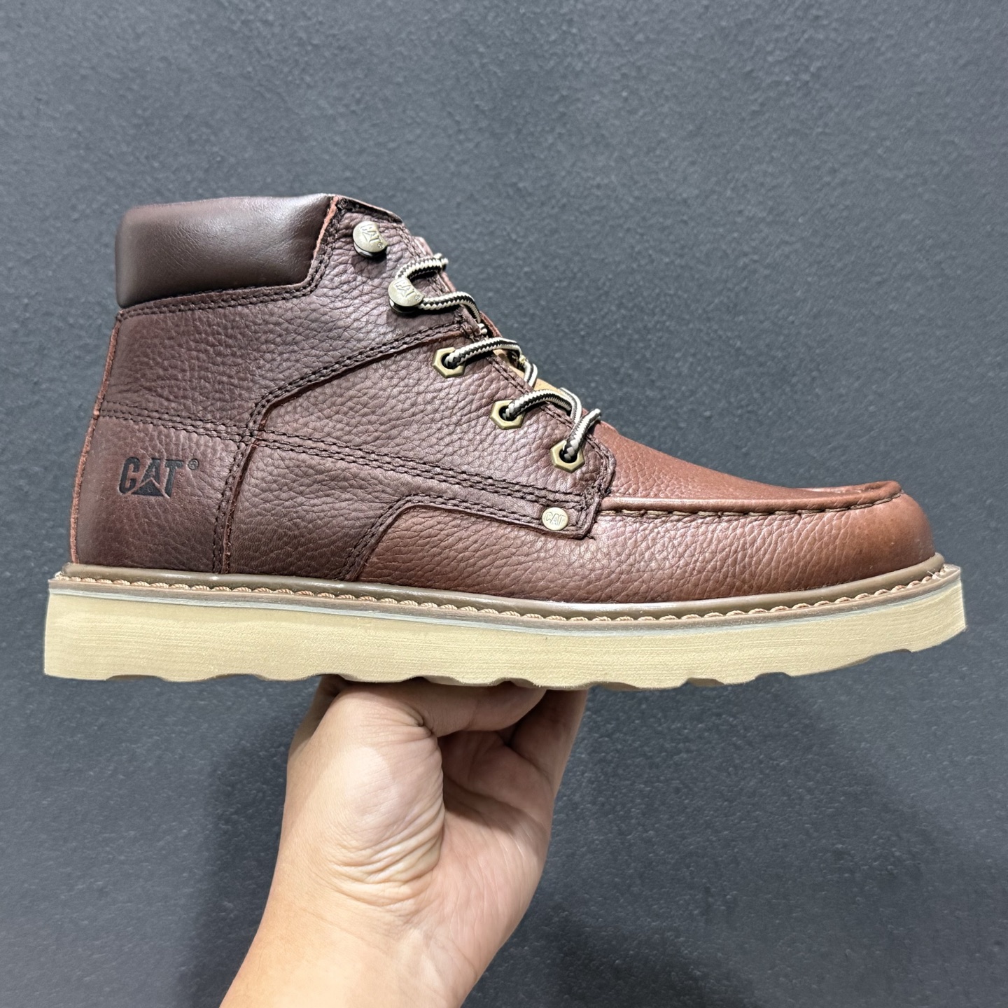 天猫同款CAT/卡特723600户外工装轻底中帮休闲马丁靴系列