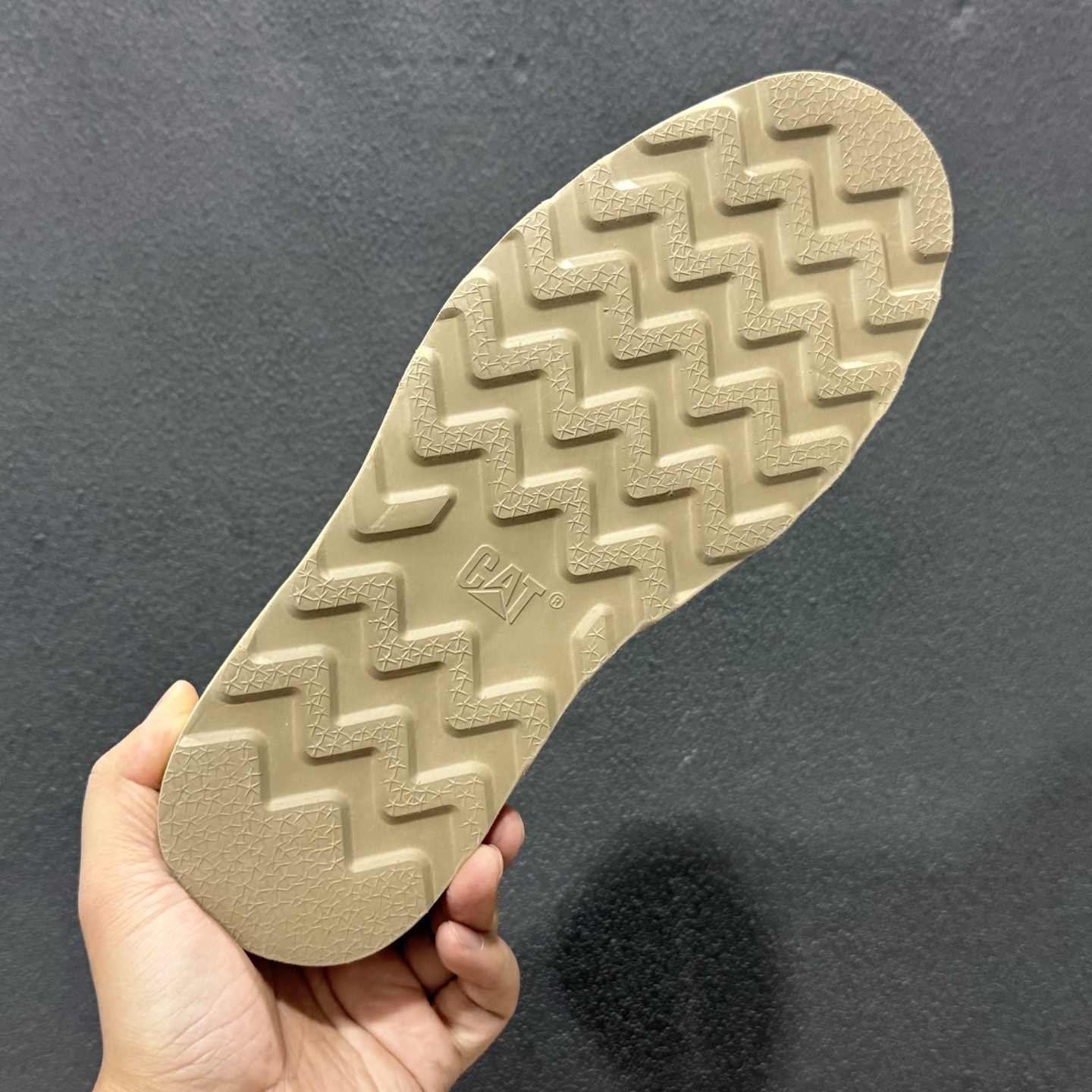 天猫同款CAT/卡特723600户外工装轻底中帮休闲马丁靴系列