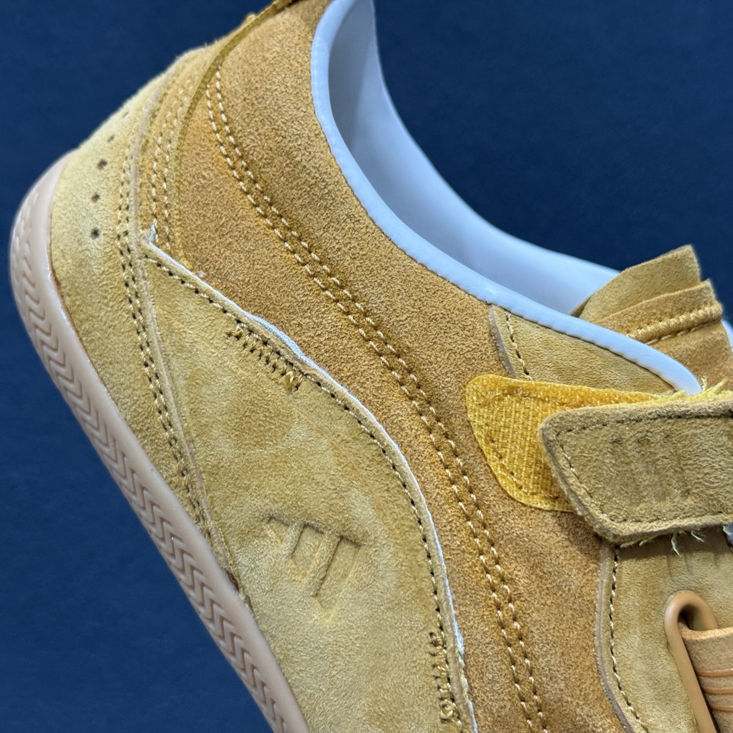 AD 阿迪 Urban Reverie 绑带 复古休闲鞋 KJ4036-126