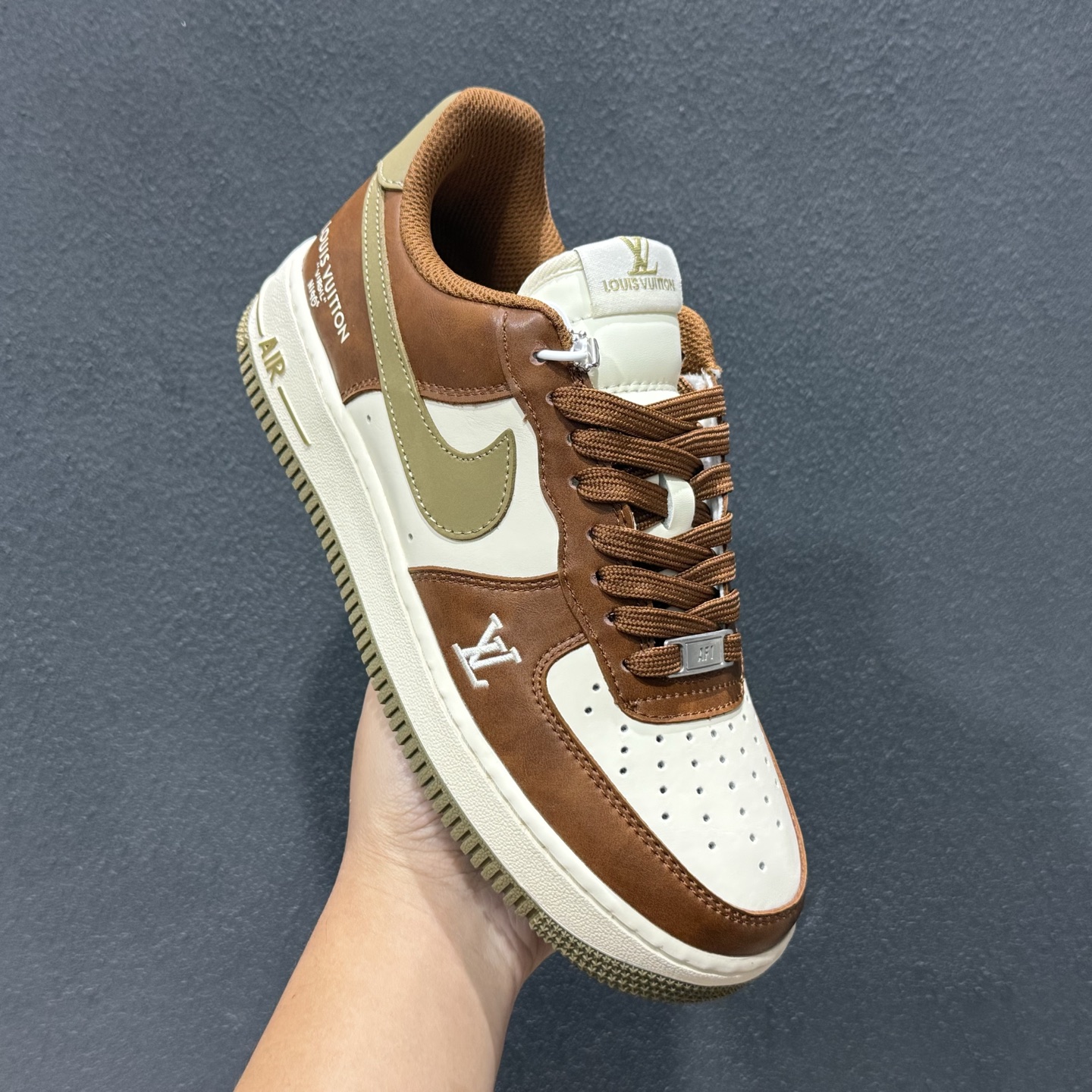 Nike Air Force 1'07 Low 联名 白棕摩卡 空军一号低帮休闲板鞋 NH0601-590