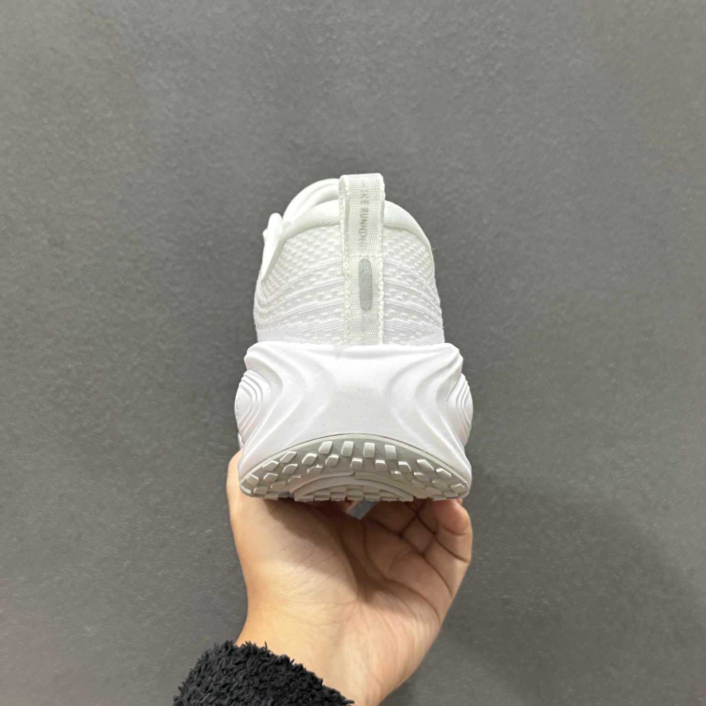 Nike Air Zoom Vomero Plus HV8150-102