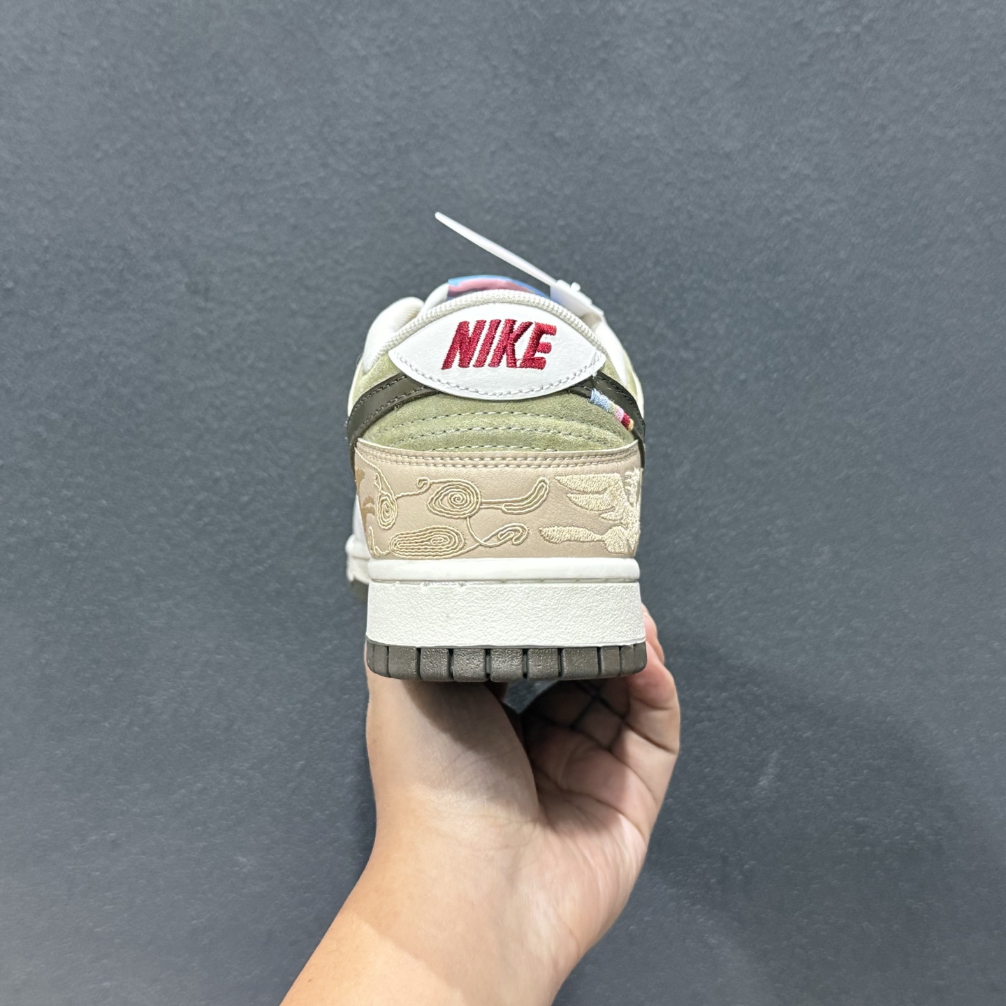 Nike SB Dunk Low“ 马年限定-头层皮” 周年高端定制 低帮休闲板鞋 IQ1118-220