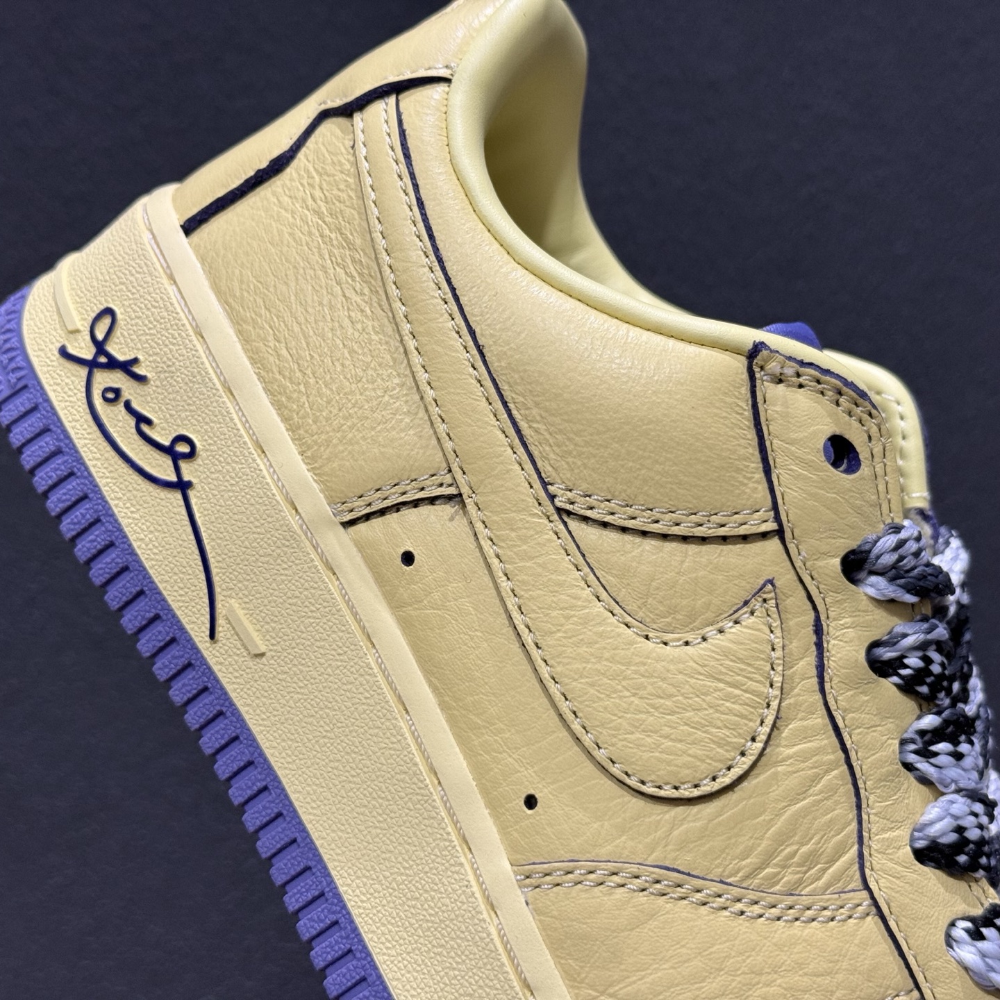 280 NK Air Force 1 空军一号 HV9408-700