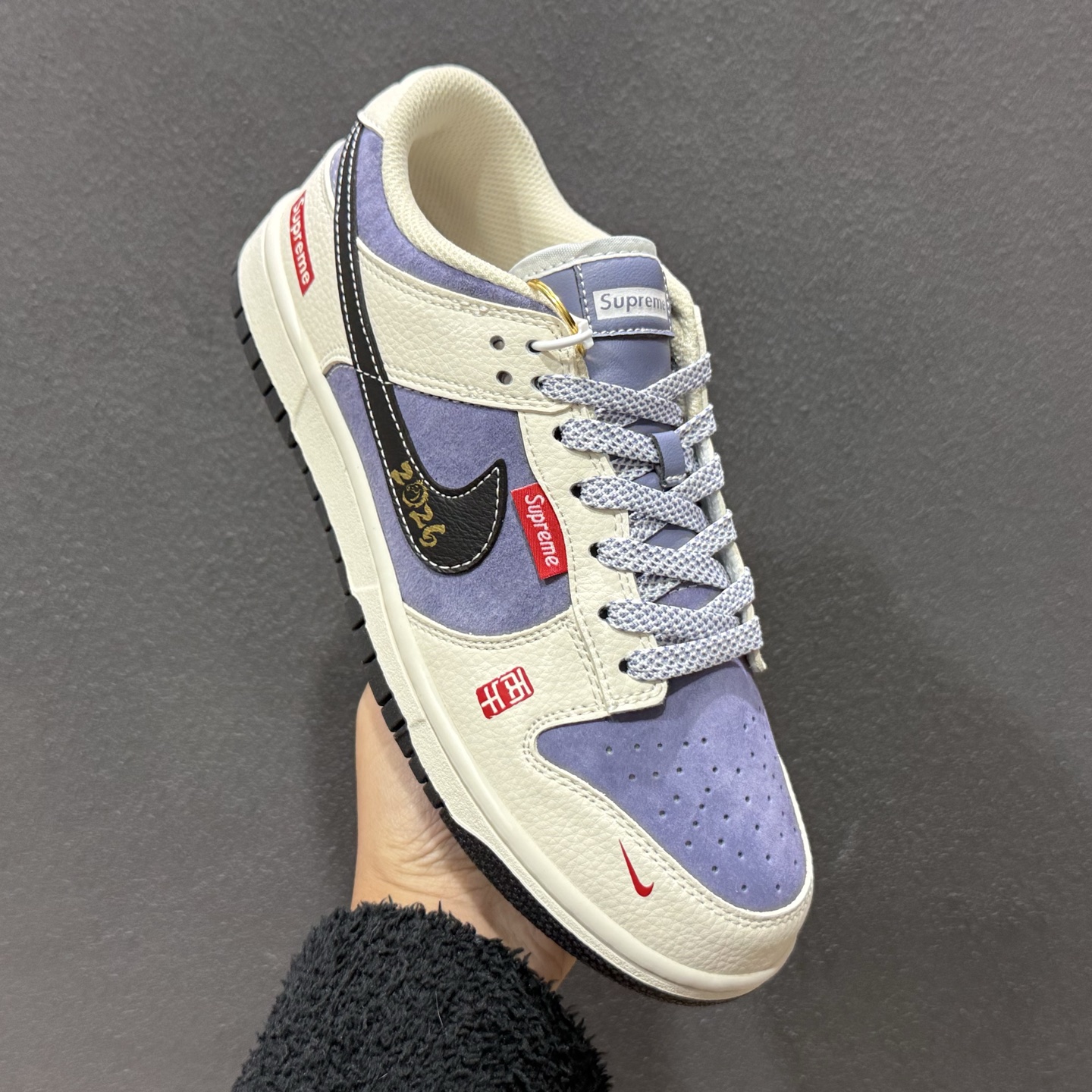 Nike SB Dunk Low“ Supreme联名—马年限定” 周年高端定制 低帮休闲板鞋 DN3168-015