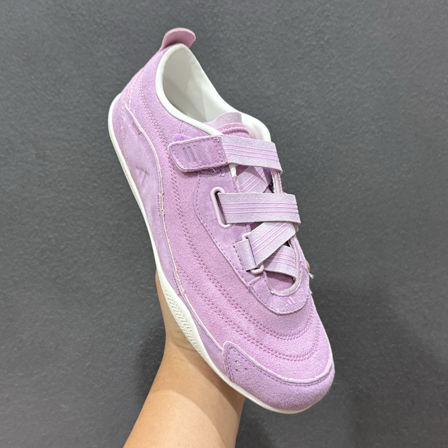 AD 阿迪 Urban Reverie 绑带 复古休闲鞋 KJ4035-126