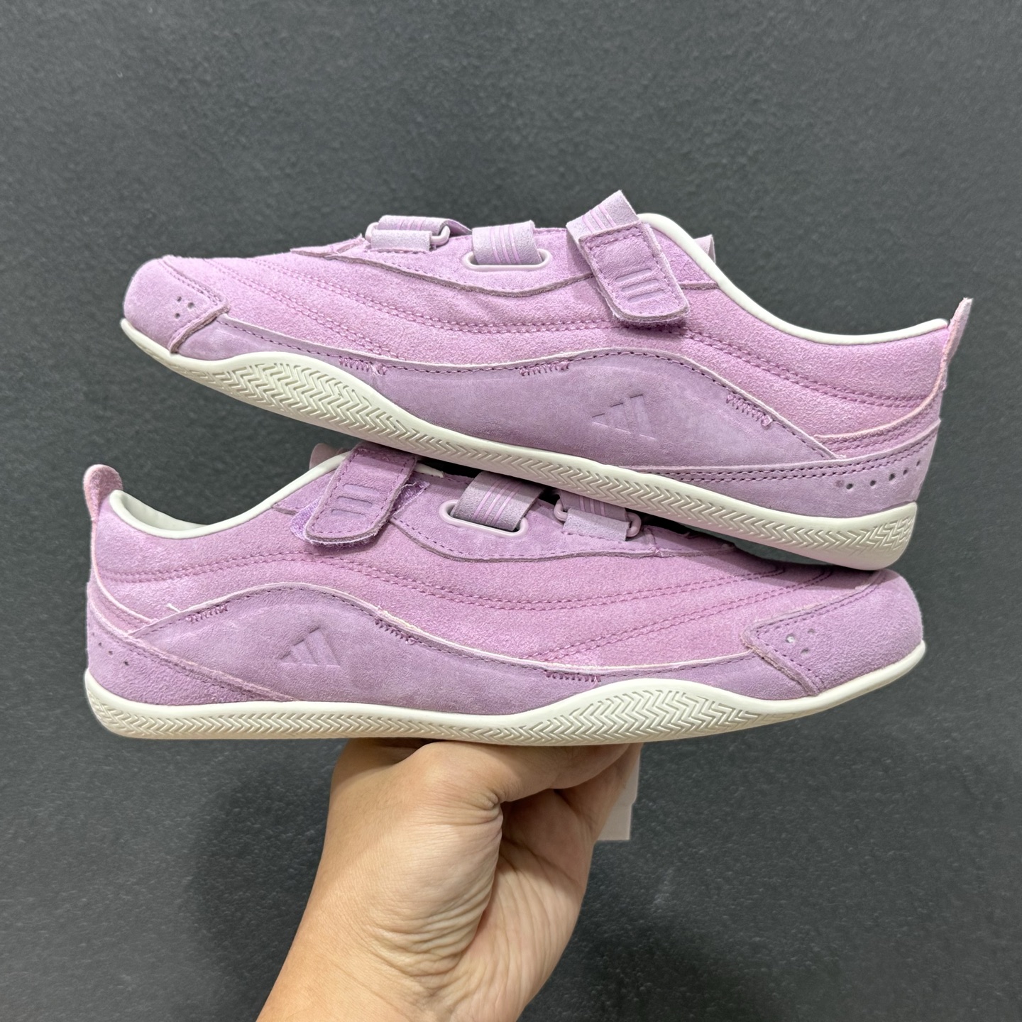 AD 阿迪 Urban Reverie 绑带 复古休闲鞋 KJ4035-126