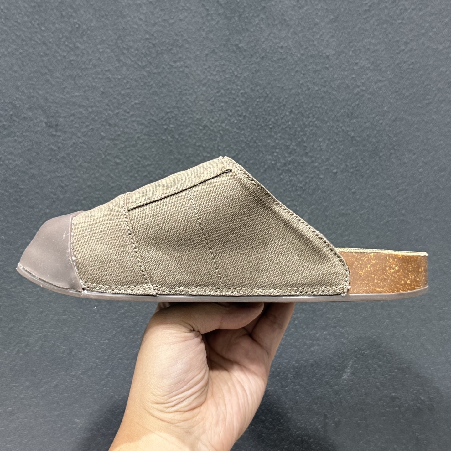 AdidOriginals Adimule JP9189 阿迪穆勒休闲半拖