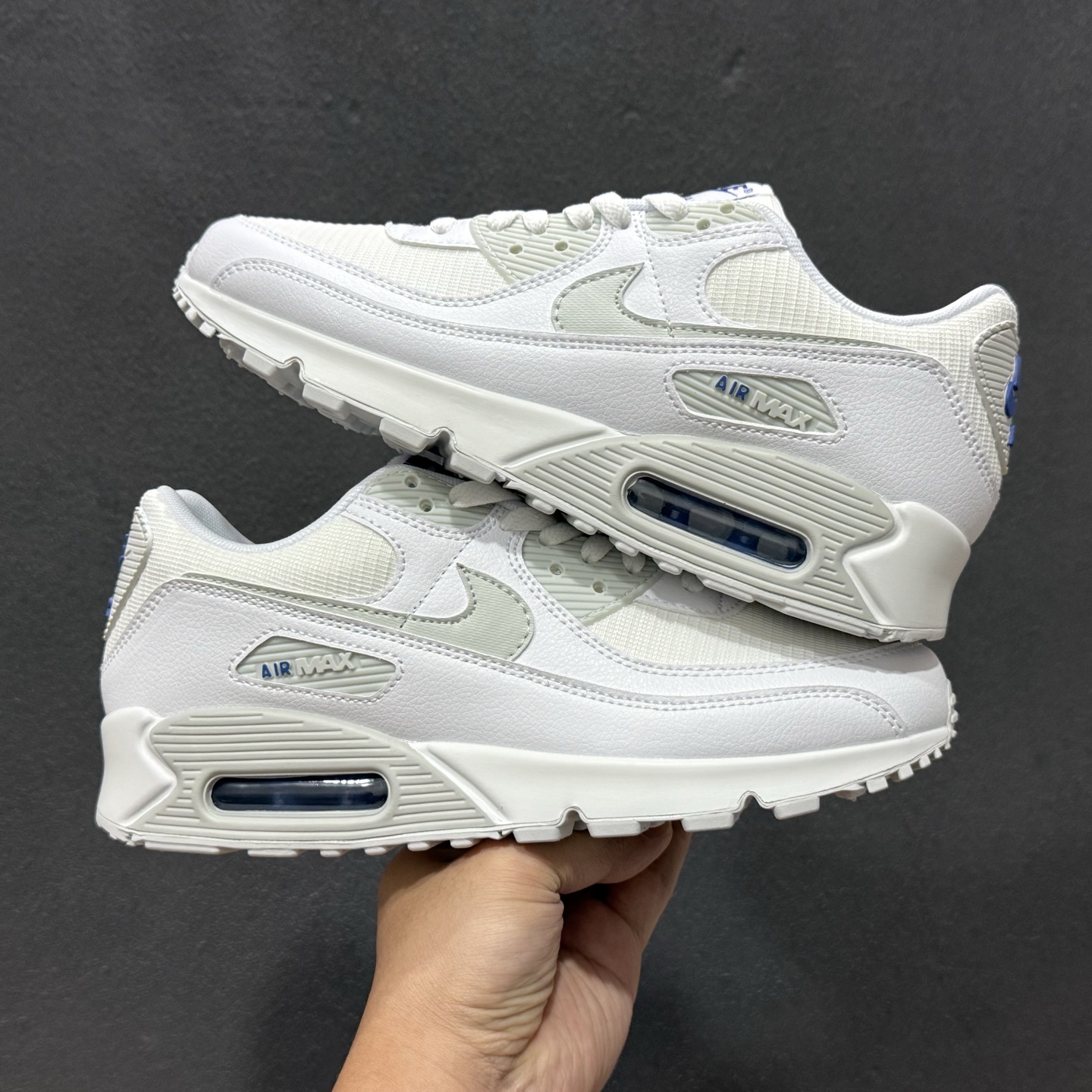Nike Air Max 90 低帮气垫跑鞋 FZ7186-100