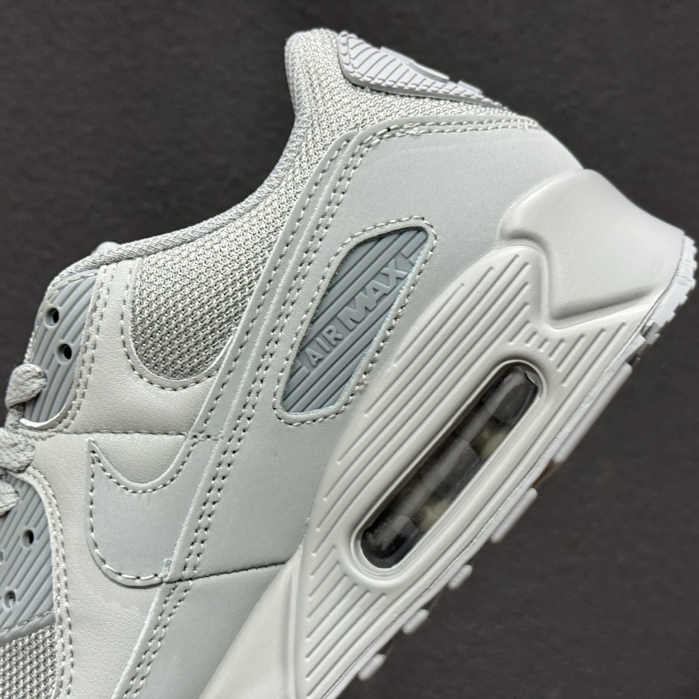 220 Nike Air Max 90 低帮气垫跑鞋 FZ7186-001