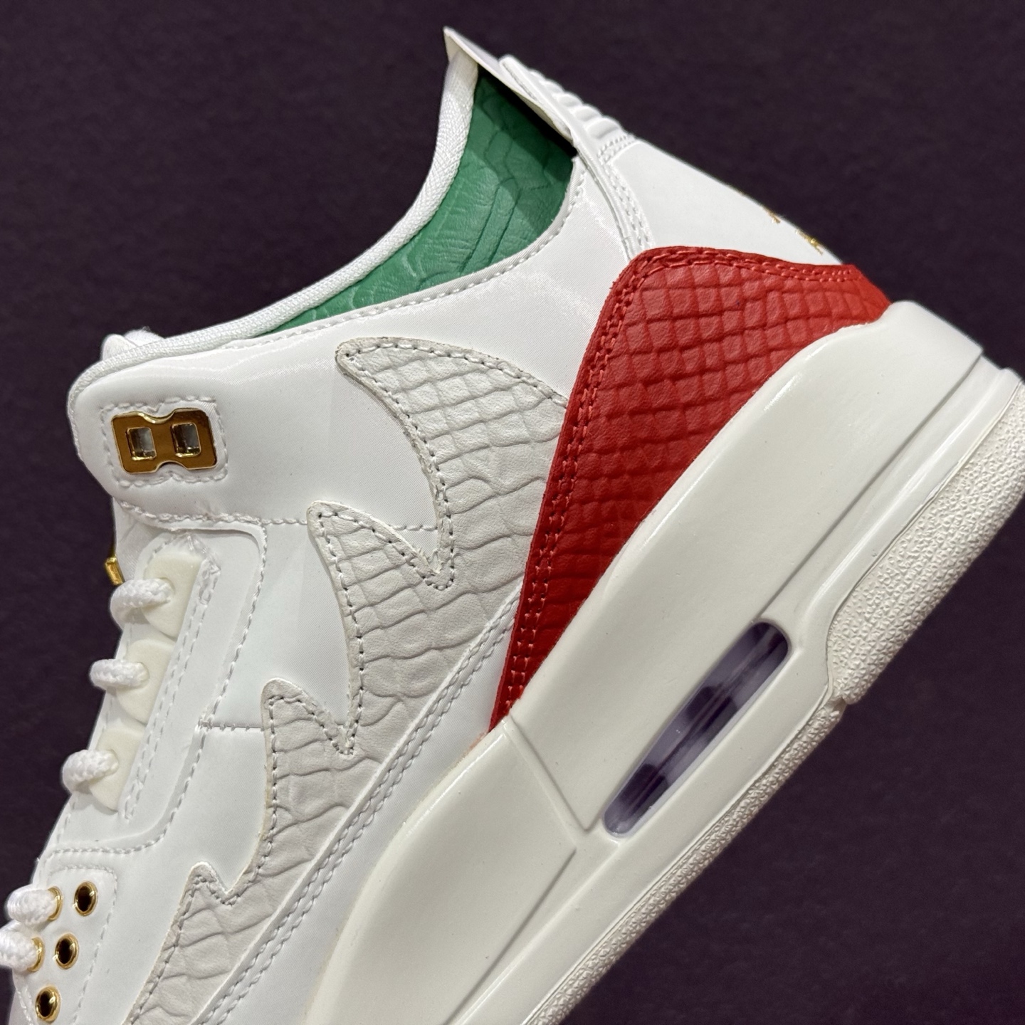 Air Jordan 3 Mexico ”El Vuelo” AJ3 乔3墨西哥限定 IO1752-100 Air Jordan 3 Mexico ”El Vuelo” AJ3 乔3墨西哥限定 IO1752-100