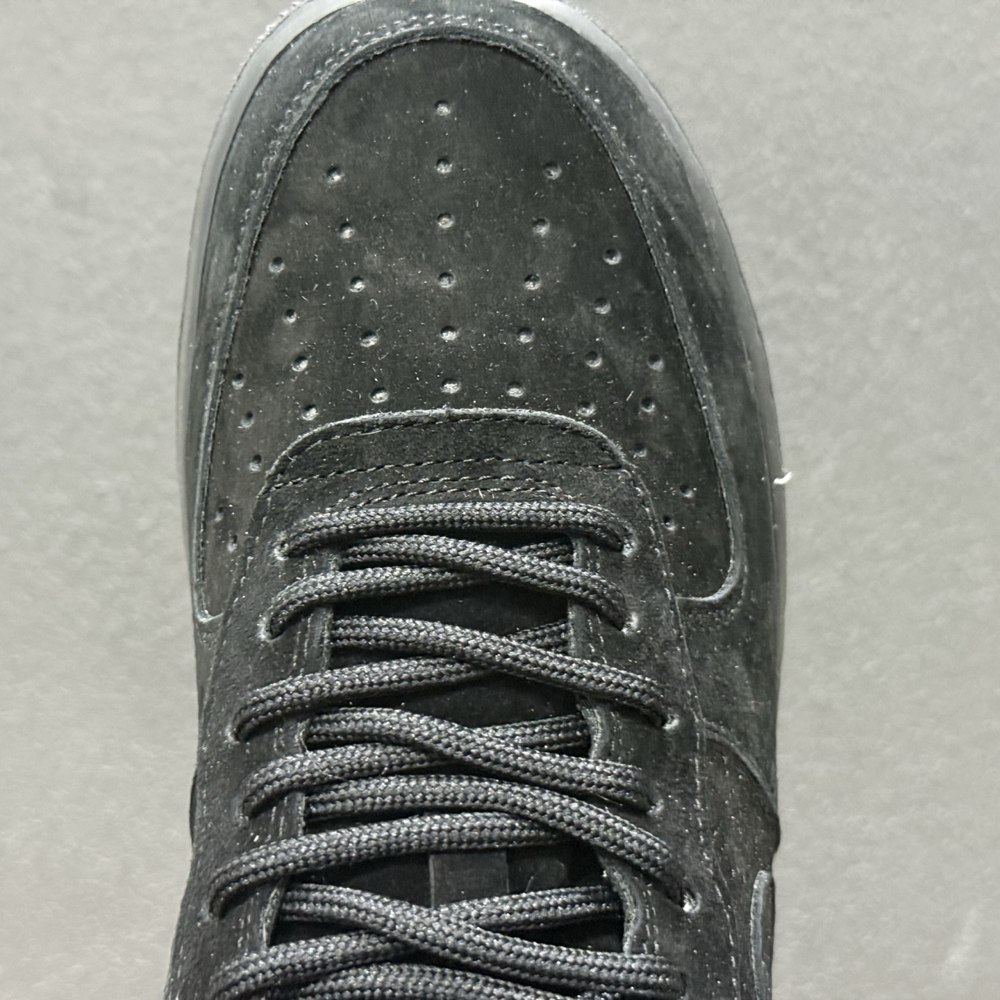 Nike Air Force 1 Low Supreme联名 DF0188-119 Nike Air Force 1 Low Supreme联名 DF0188-119