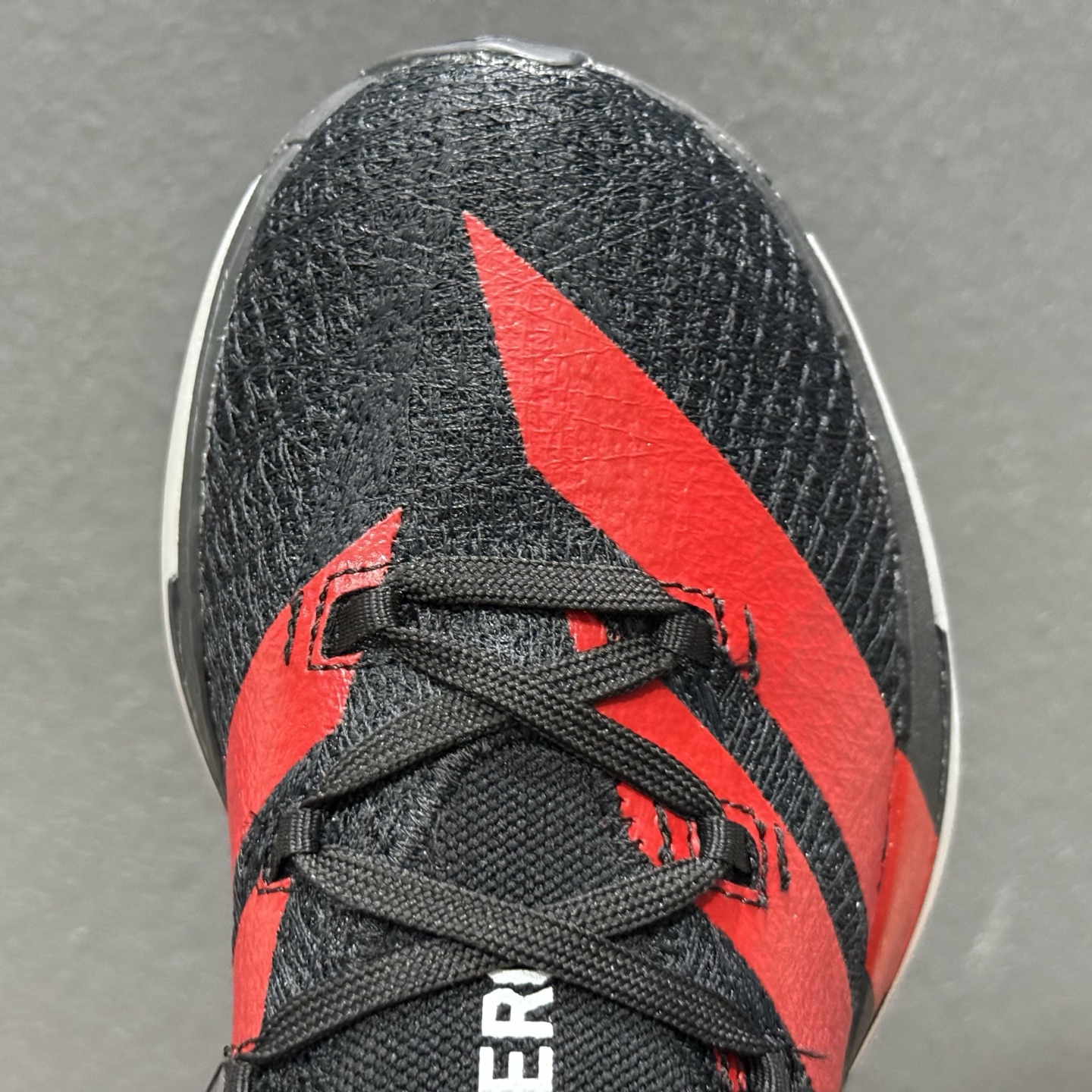 220 YH版Adidas Adizero Prime X3 Strung 舒适防滑耐磨低帮跑步鞋 KJ6946-111-Chinese UA Cheap High Quatity Brand Clothes Bags handbags Sneakers wholesale wholesaler seller from China Factory suppliers Fashion Clothing Shoes best Quality Beautiful Price 220 YH版Adidas Adizero Prime X3 Strung 舒适防滑耐磨低帮跑步鞋 KJ6946-111
