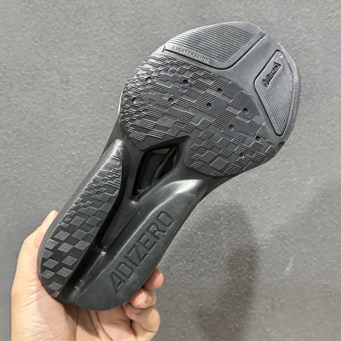 220 YH版Adidas Adizero Prime X3 Strung 舒适防滑耐磨低帮跑步鞋 KJ6946-111-Chinese UA Cheap High Quatity Brand Clothes Bags handbags Sneakers wholesale wholesaler seller from China Factory suppliers Fashion Clothing Shoes best Quality Beautiful Price 220 YH版Adidas Adizero Prime X3 Strung 舒适防滑耐磨低帮跑步鞋 KJ6946-111