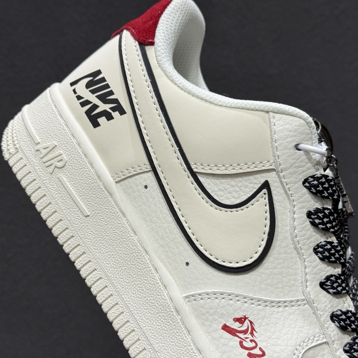 NIke Air Force 1 '07 Low 北面联名-米白小勾 空军一号低帮 运动鞋 CS5288-059 NIke Air Force 1 '07 Low 北面联名-米白小勾 空军一号低帮 运动鞋 CS5288-059