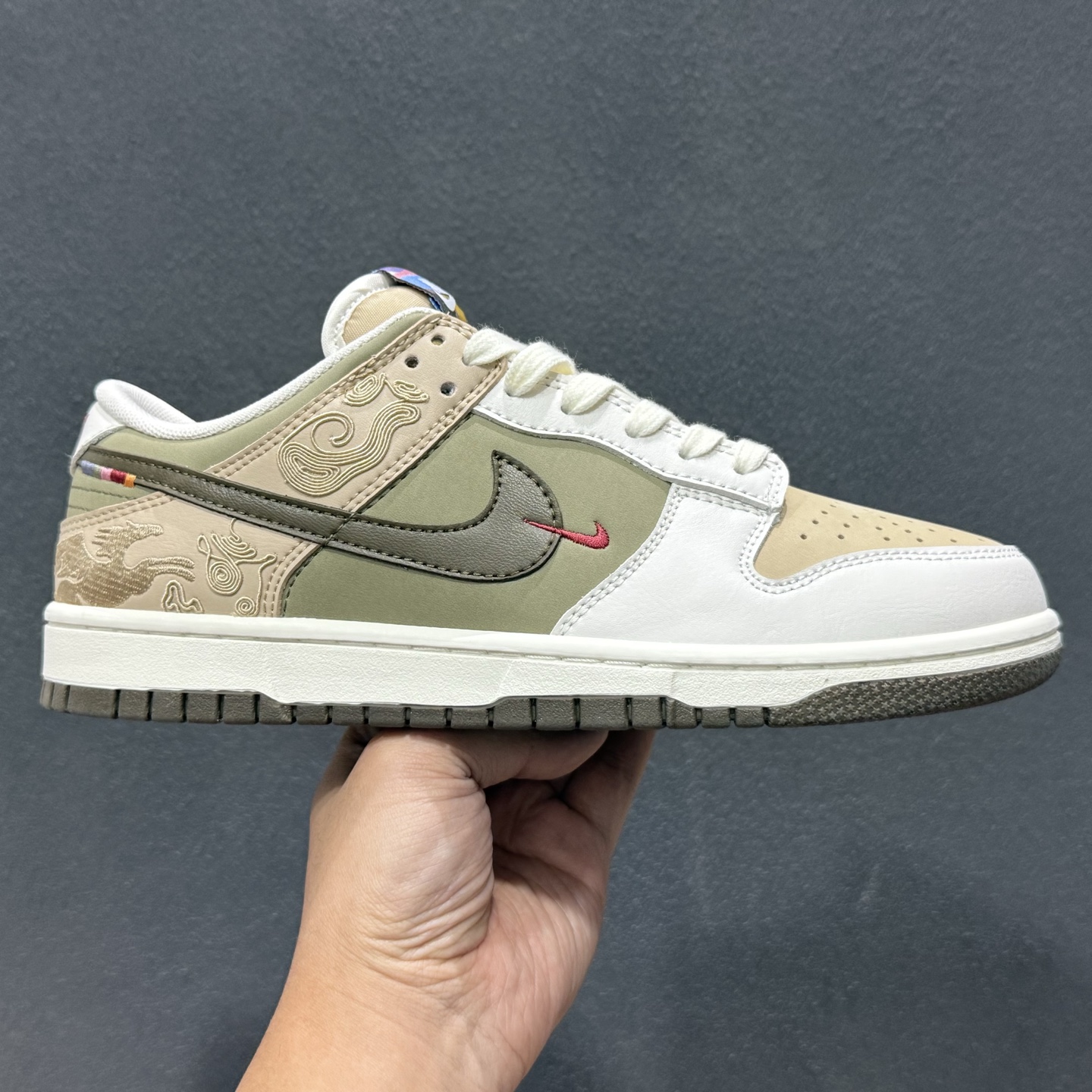 NIKE DUNK LOW 马年限定米褐色 低帮复古休闲运动滑板鞋 IQ1118-220