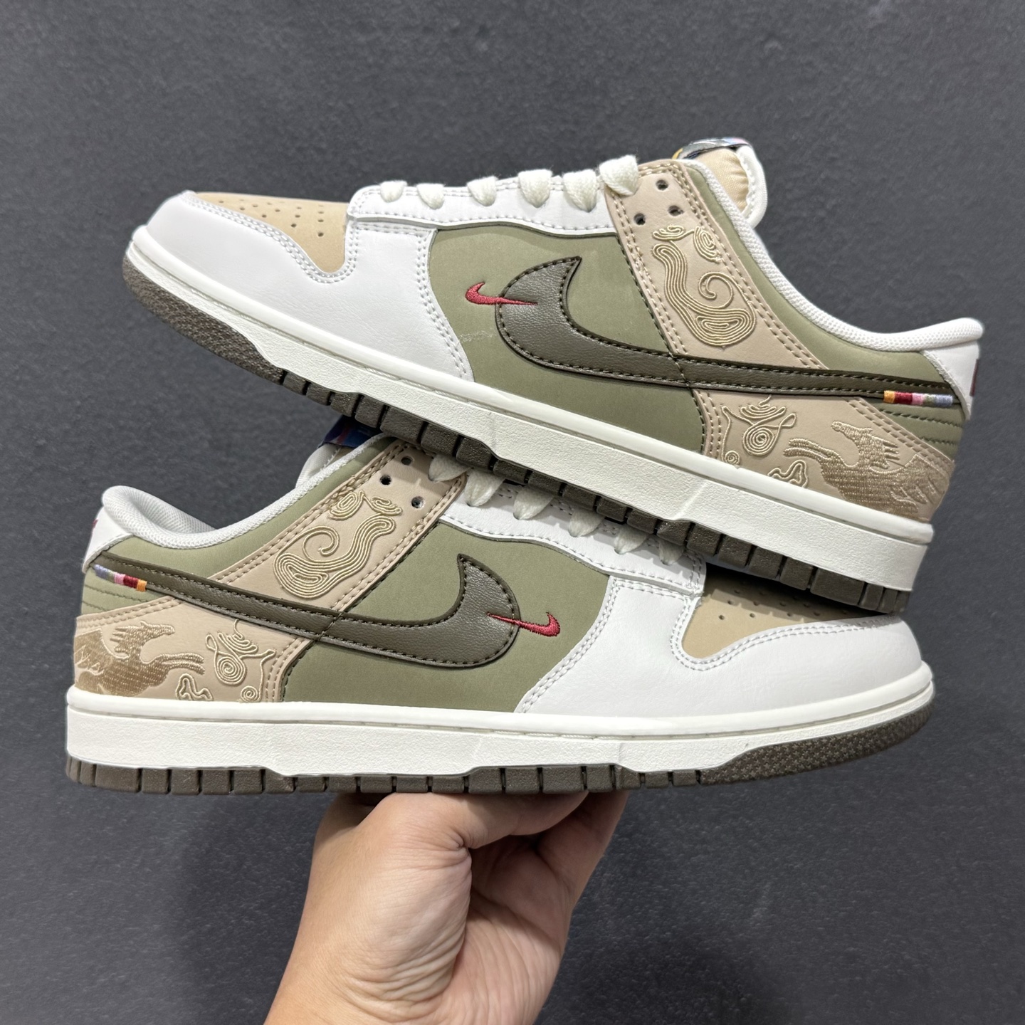 NIKE DUNK LOW 马年限定米褐色 低帮复古休闲运动滑板鞋 IQ1118-220