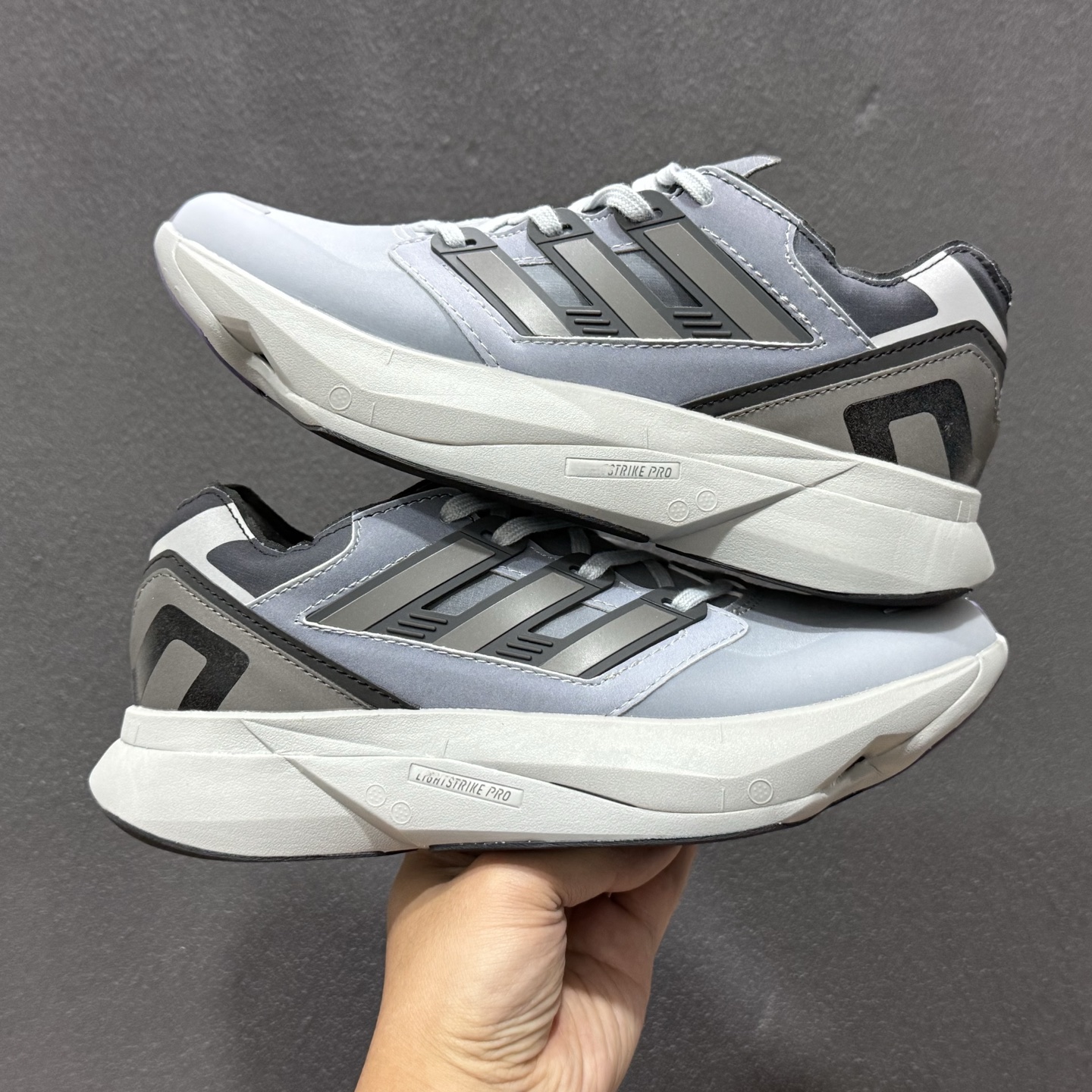 ADIDAS EQUIPMENT ADIOS PRO 舒适百搭防滑耐磨 阿迪达斯 低帮跑步鞋 JQ3270-111 ADIDAS EQUIPMENT ADIOS PRO 舒适百搭防滑耐磨 阿迪达斯 低帮跑步鞋 JQ3270-111