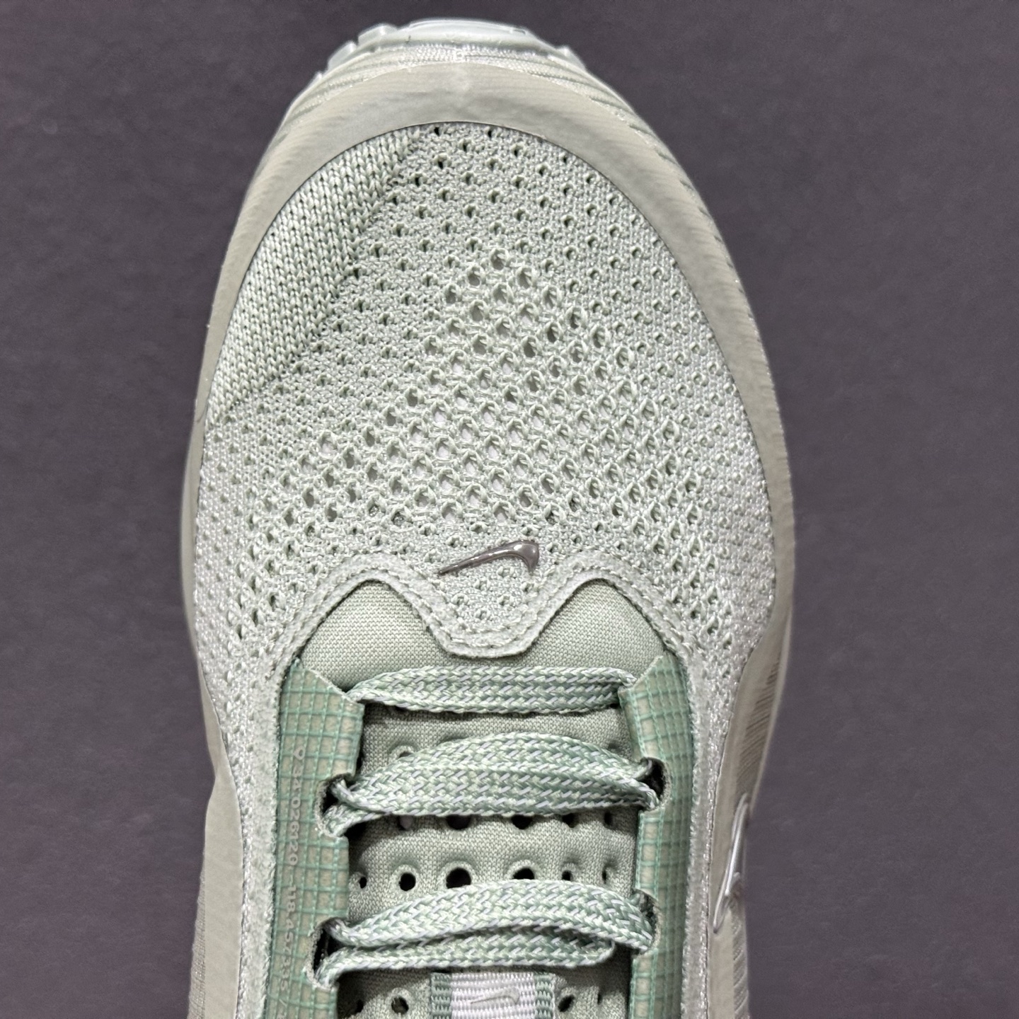 独家实拍Nike Air Zoom Pegasus Premium 耐克网面全掌气垫缓震跑鞋 HQ2592-300