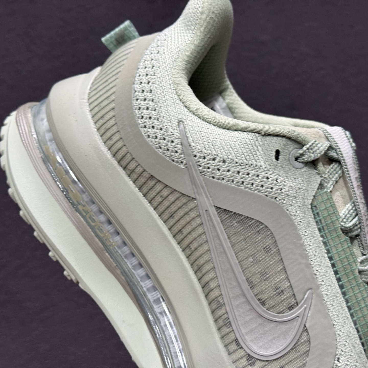 独家实拍Nike Air Zoom Pegasus Premium 耐克网面全掌气垫缓震跑鞋 HQ2592-300