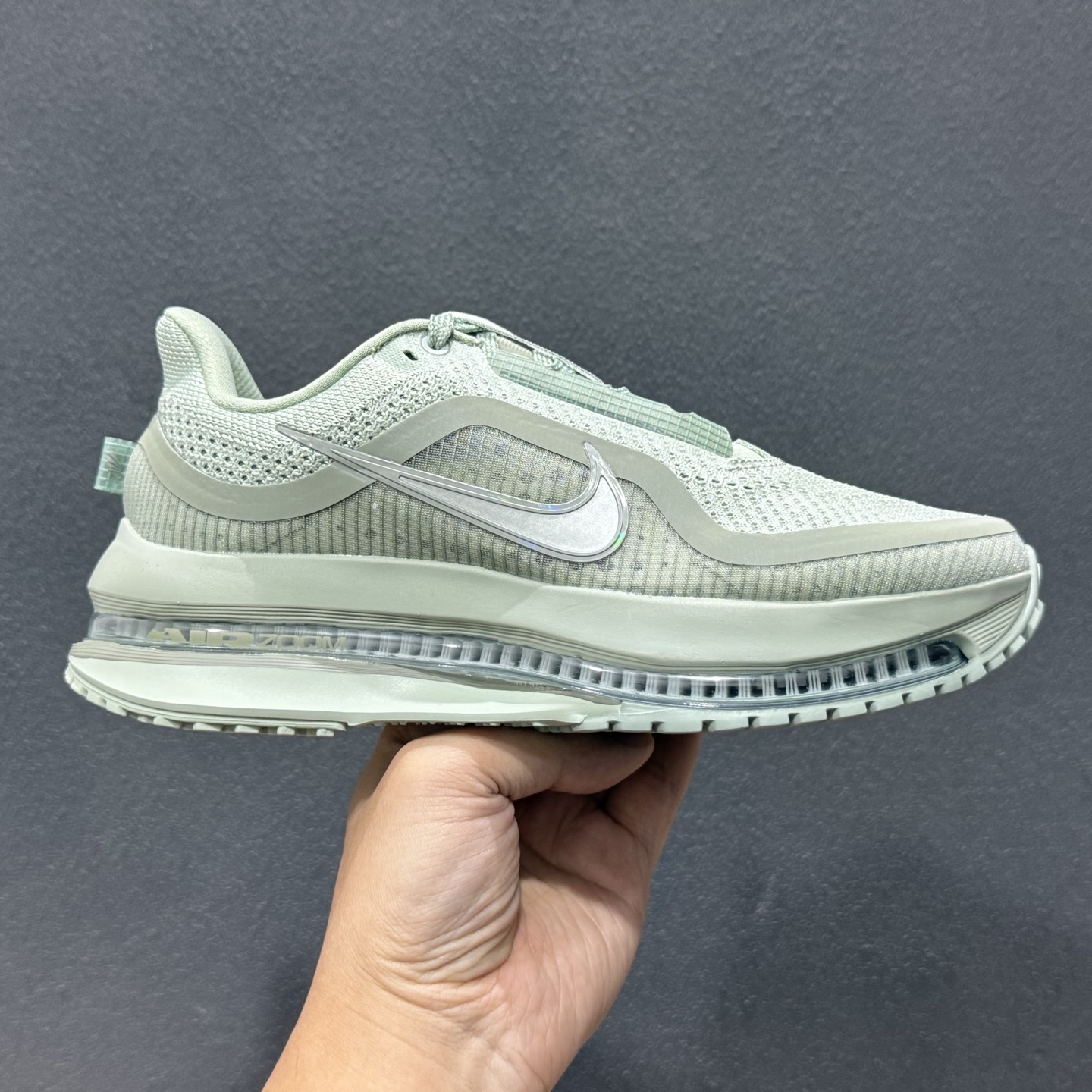 独家实拍Nike Air Zoom Pegasus Premium 耐克网面全掌气垫缓震跑鞋 HQ2592-300