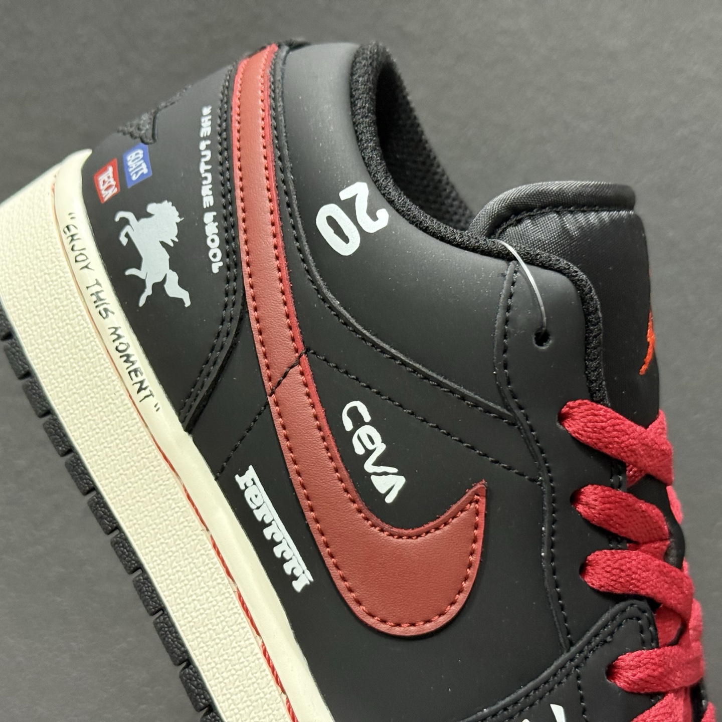 新版出货 乔丹 Air Jordan 1 AJ1经典复古经典低帮百搭文化篮球鞋 553558-040